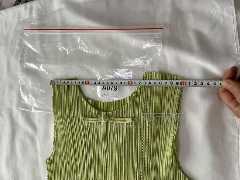 Issey Miyake Issey Miyake Green Vest Size L / US 10 / IT 46 - 6 Thumbnail