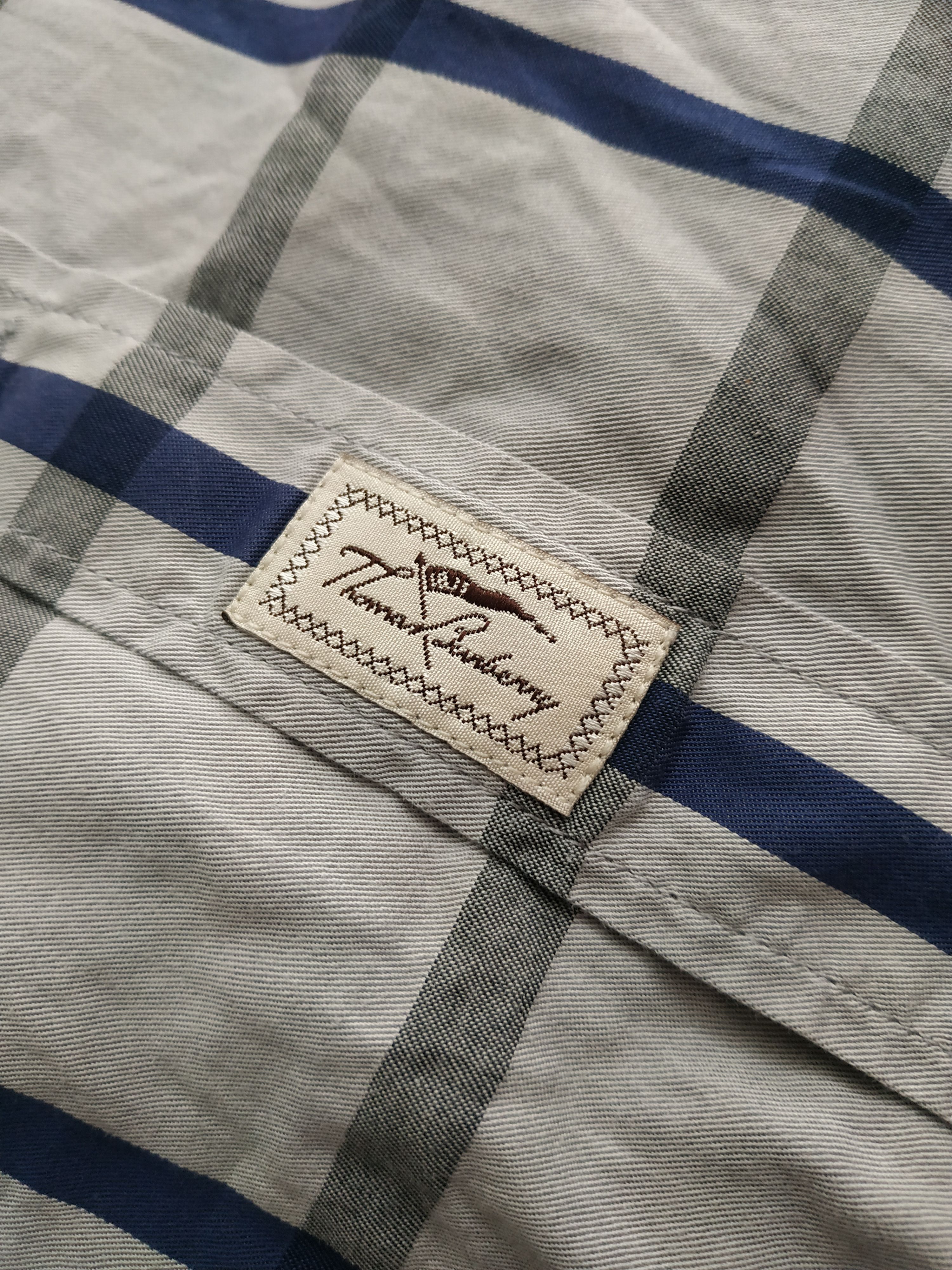 Burberry Burberry Men's Vintage 90's Checkered Button Up Shirt, s. XL Size US XL / EU 56 / 4 - 11 Thumbnail