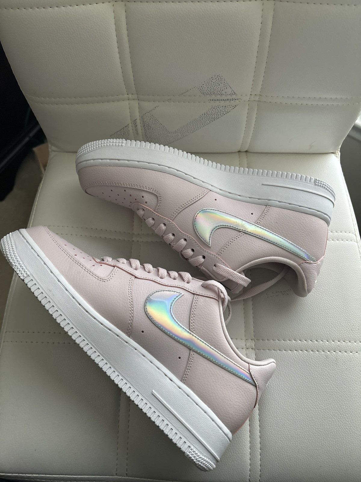 Nike Pink iridescent Air Force 1 Size US 9.5 / IT 39.5 - 7 Thumbnail