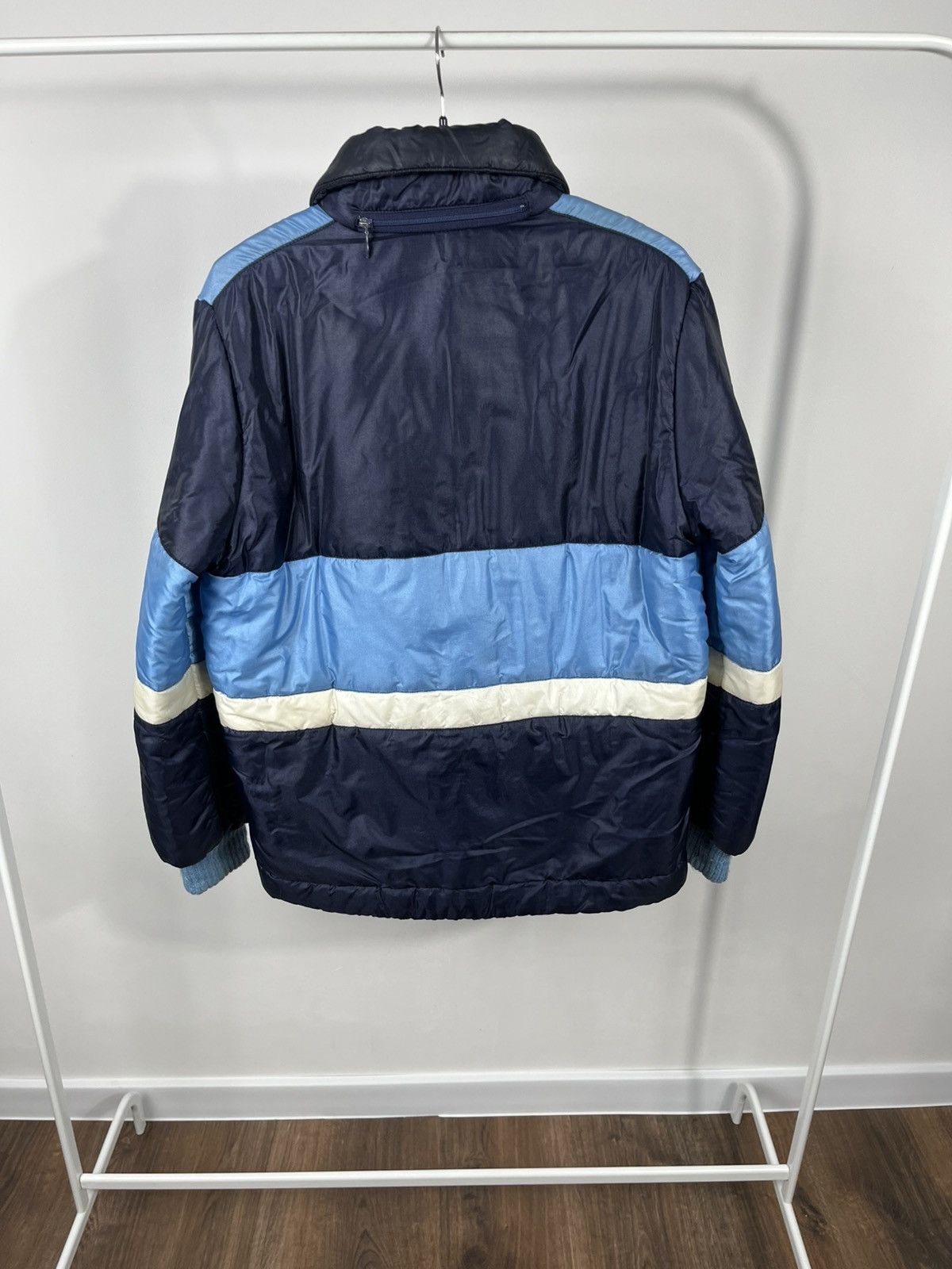 Ellesse Ellesse Vintage Puffer Jacket Blue Zip Up M Made in Italy Size US L / EU 52-54 / 3 - 19 Thumbnail