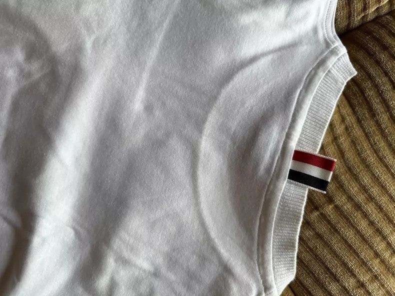 Thom Browne Thom browne Short sleeves 2504-Nextarrow Size XS / US 0-2 / IT 36-38 - 6 Thumbnail