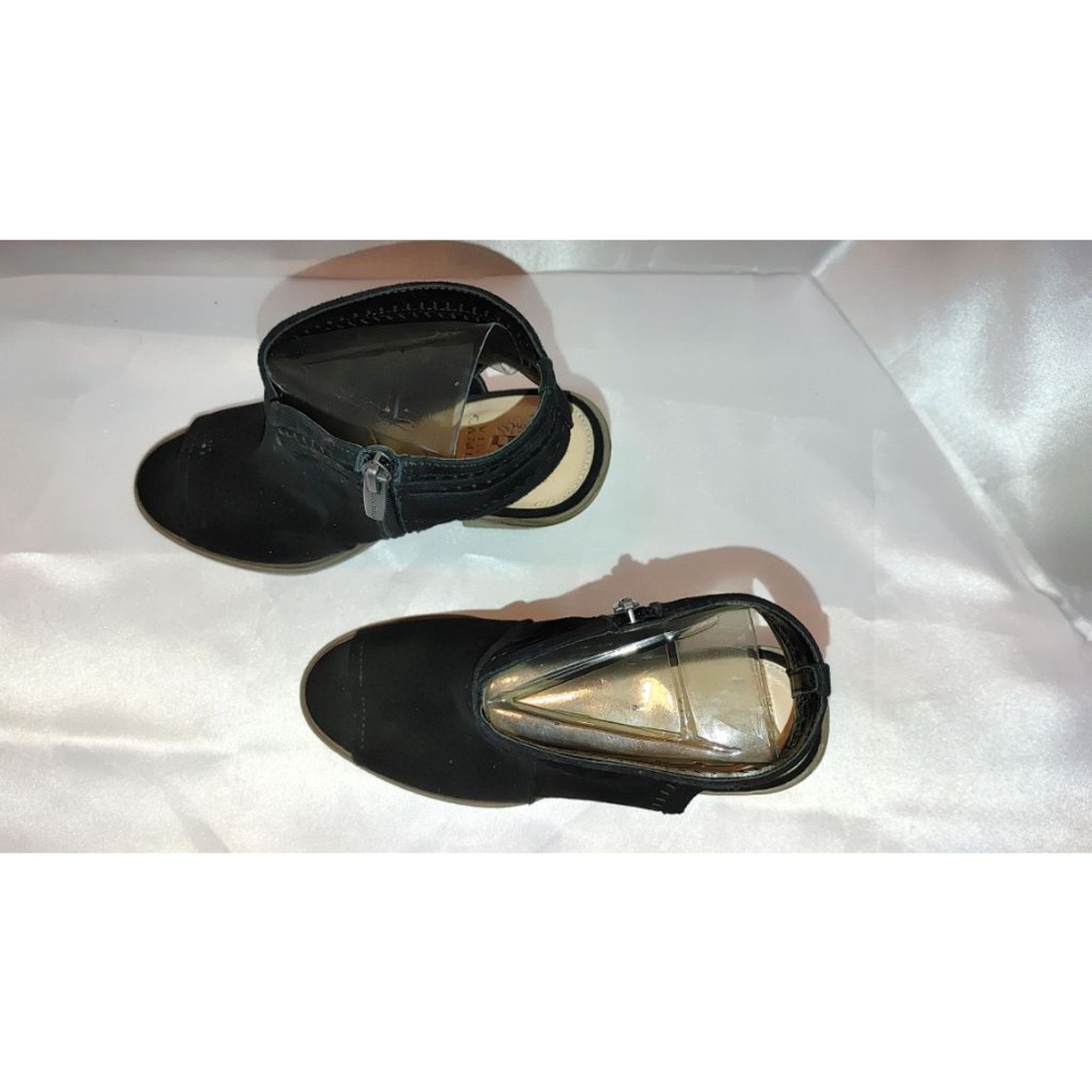 Vince Camuto Vince Camuto Koral Peep Toes Size 9 Size US 9 / IT 39 - 5 Thumbnail