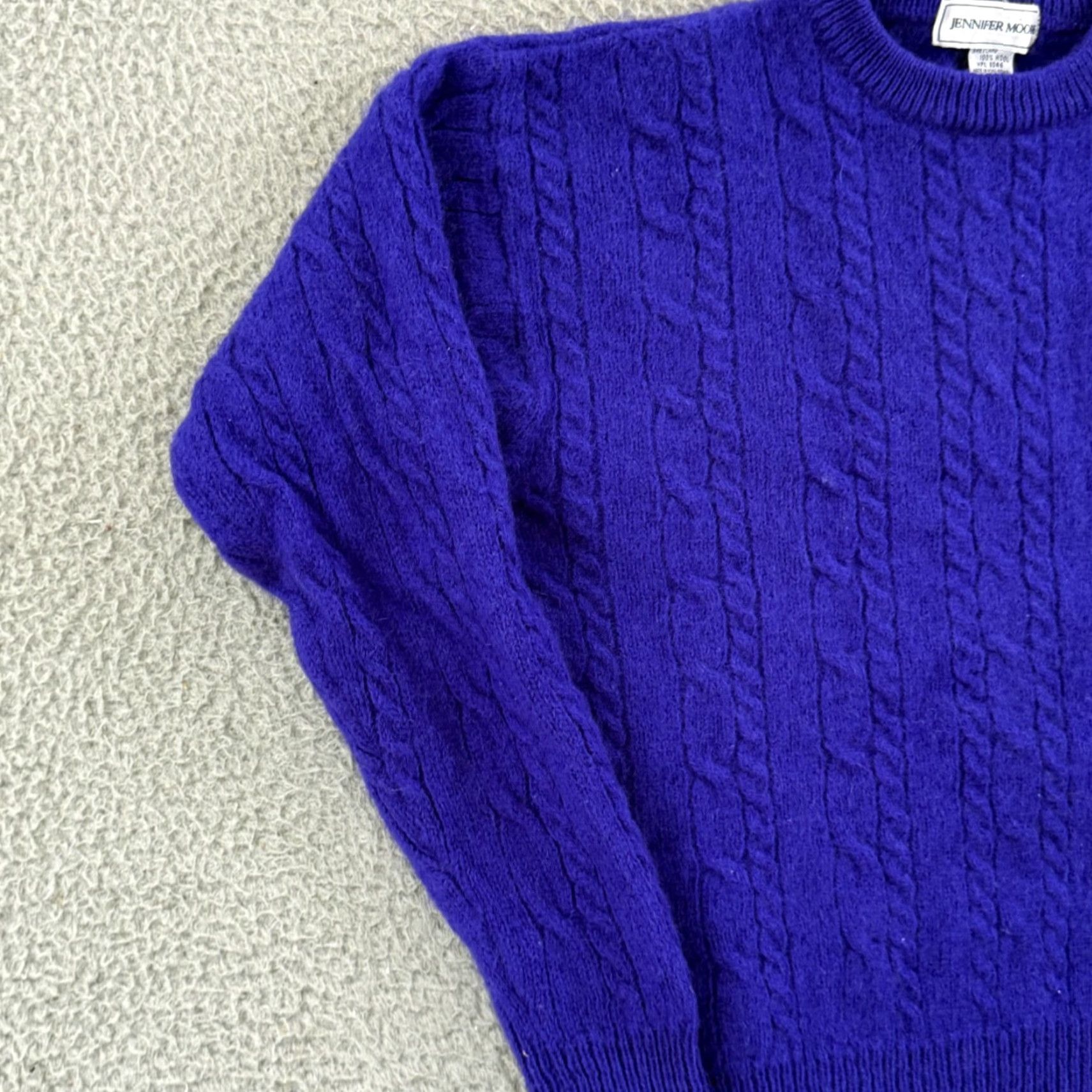 MooRER VINTAGE Jennifer Moore Sweater Women’s Small Purple Cable Knit 80s Wool Pullover Size S / US 4 / IT 40 - 4 Thumbnail