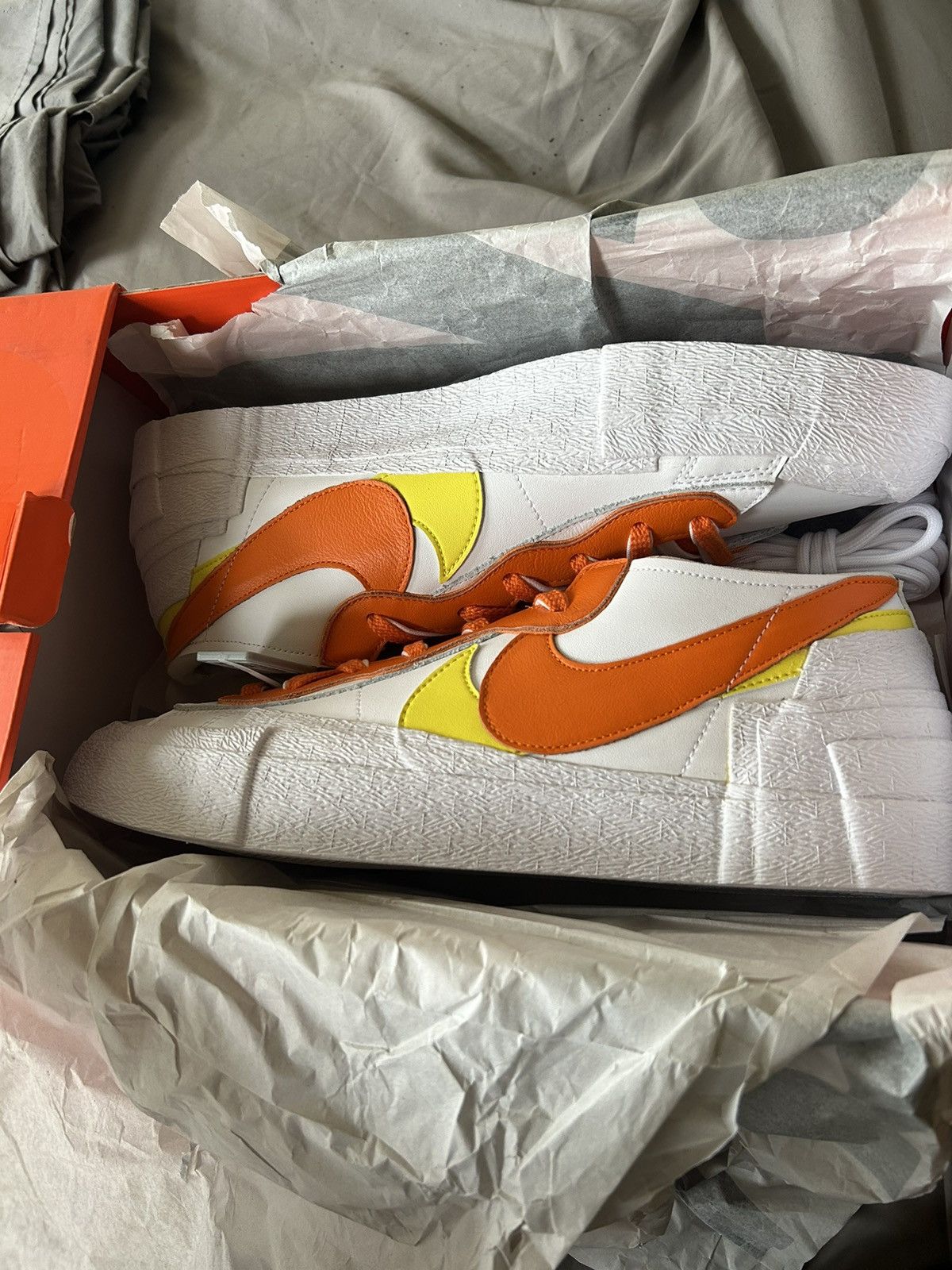 Nike Nike blazer sacai low white and magma orange-sz15 Size US 15 / EU 48 - 1 Thumbnail