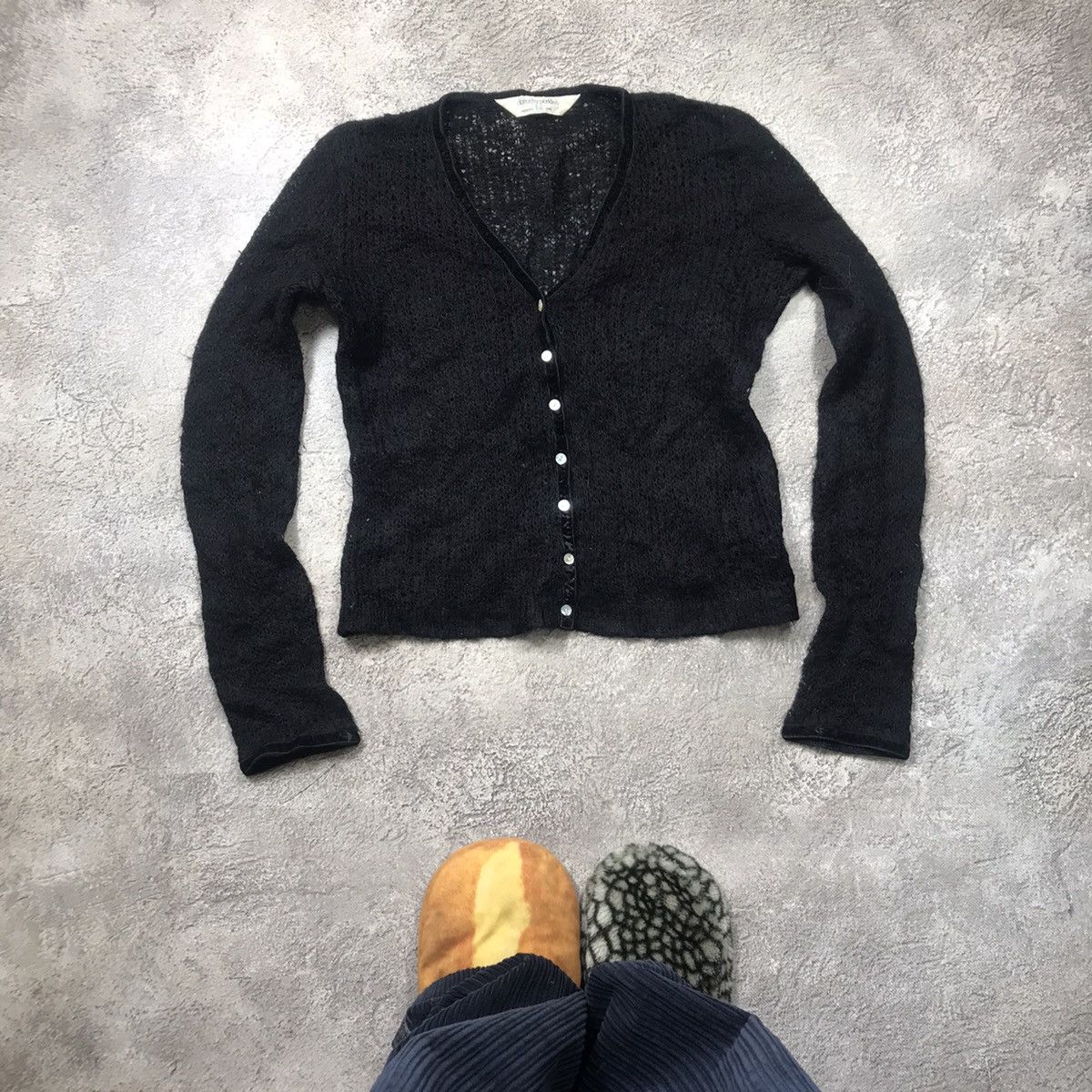 Vintage Vintage 90s Y2K Black Mohair Cardigan Grunge Preppy Logo S Size S / US 4 / IT 40 - 1 Thumbnail