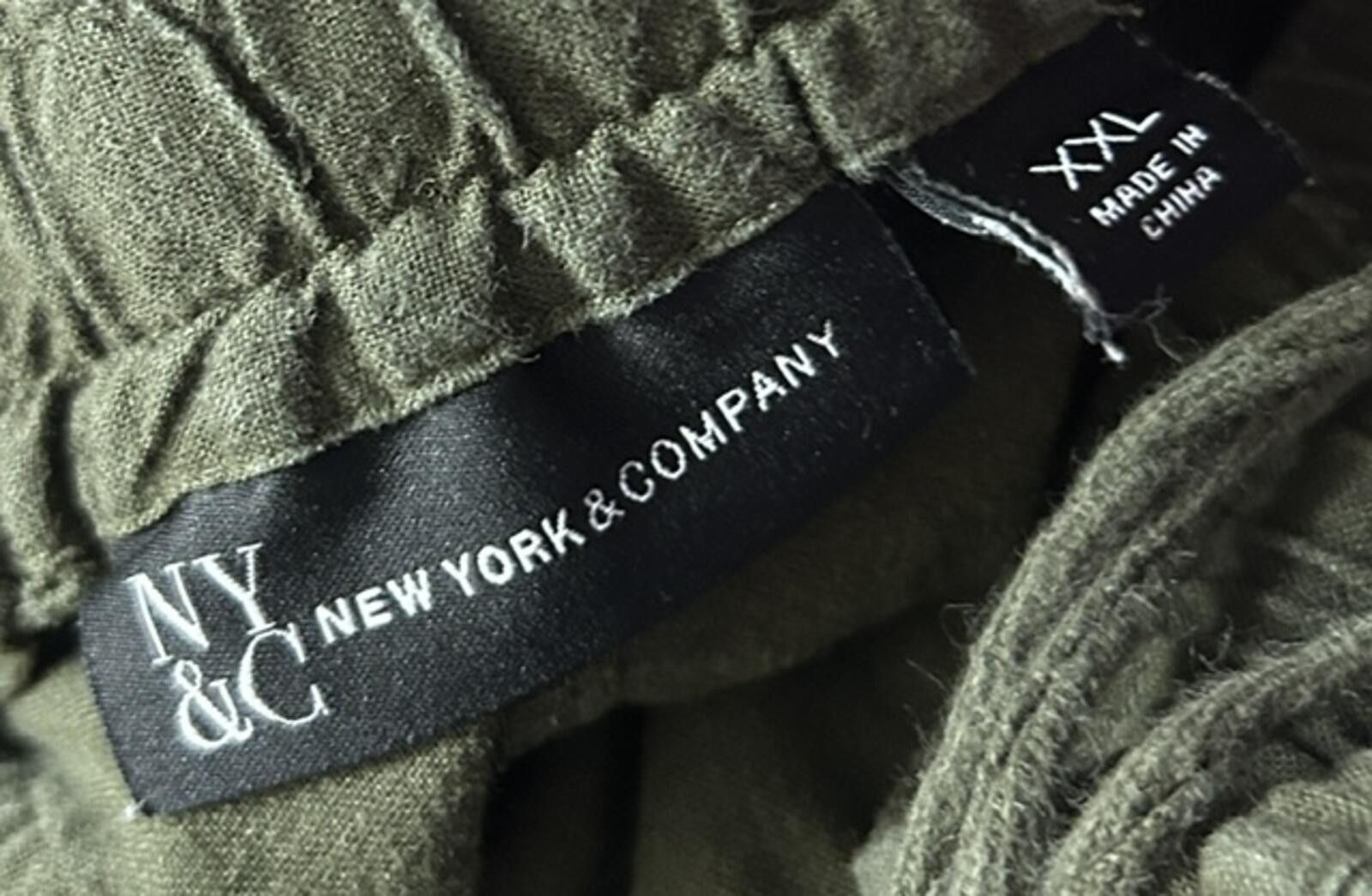 Other NY & Company Olive Green Elastic Waist Shorts XXL Size US 40 / EU 56 - 2 Thumbnail