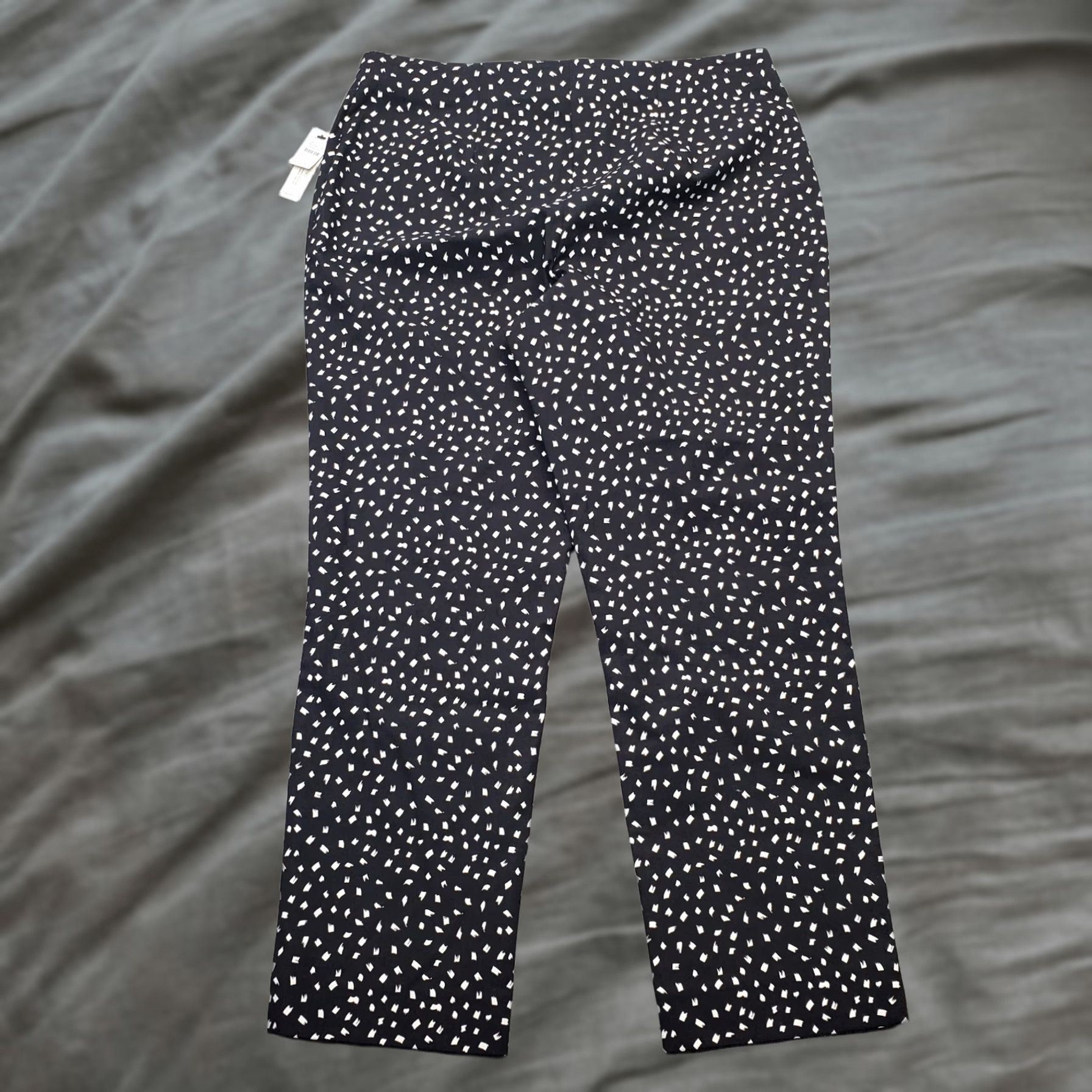 Talbots Talbots Cropped Pants Womens 12 Multicolor Geometric Flat Front Elastic Waist Slimming Regular Size 12 Womens Size 34" / US 12 / IT 48 - 1 Thumbnail
