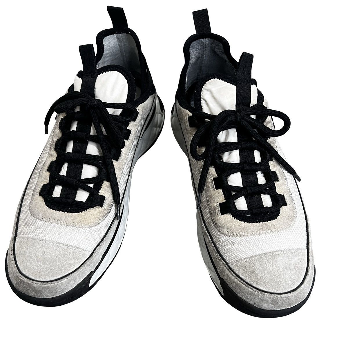 Chanel CHANEL Logo Matelasse Coco Mark Sneakers mesh Suede White Size US 9 / EU 42 - 1 Thumbnail