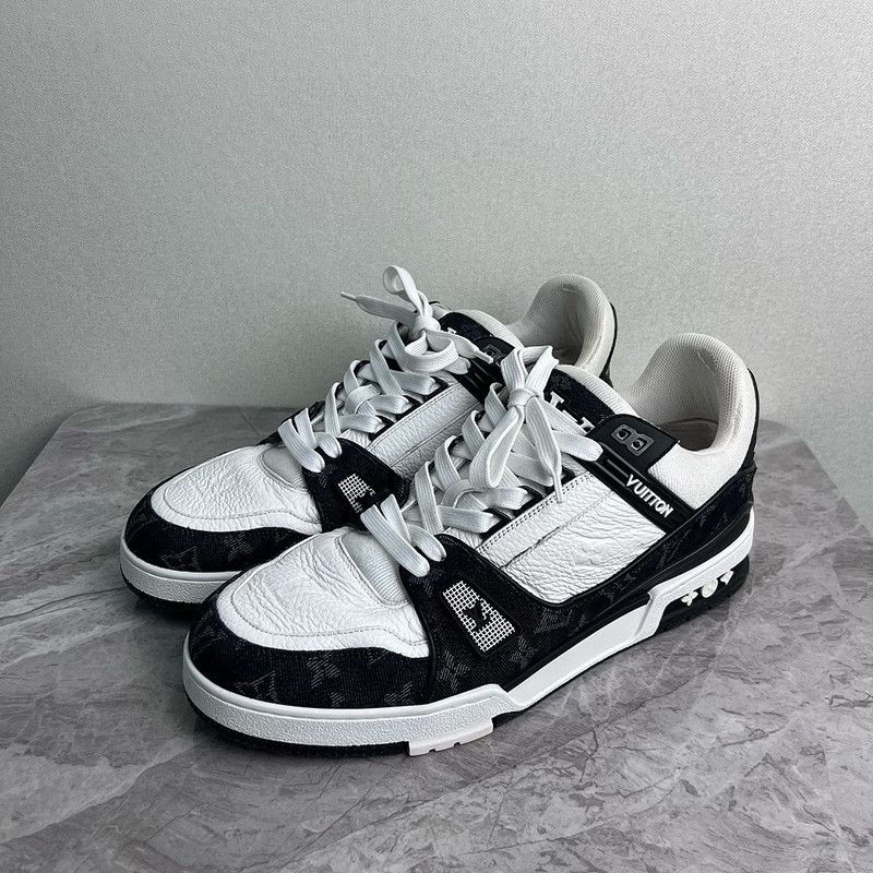 Louis Vuitton Louis Vuitton Trainer Panda Low Top Sneakers 0079 Size US 6 / IT 36 - 1 Thumbnail