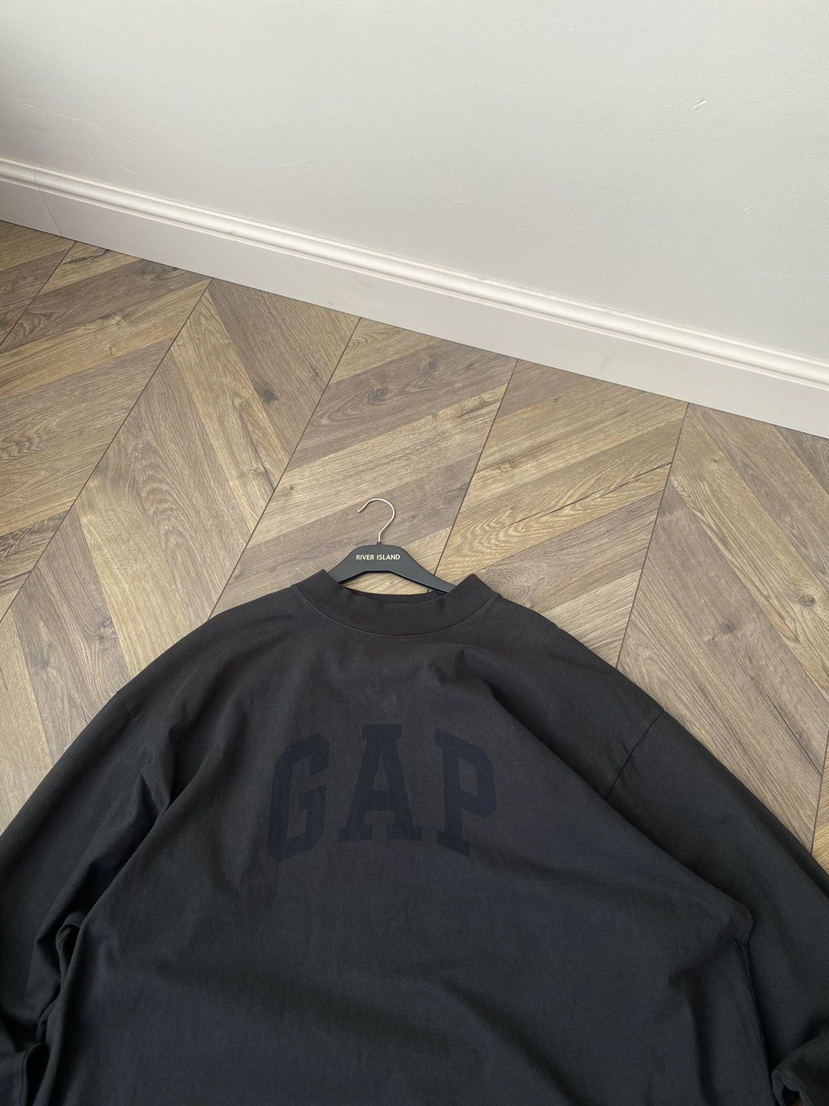 Balenciaga × Designer × Gap Yeezy × Gap × Balenciaga Dove long sleeve shirt Size US XL / EU 56 / 4 - 8 Thumbnail