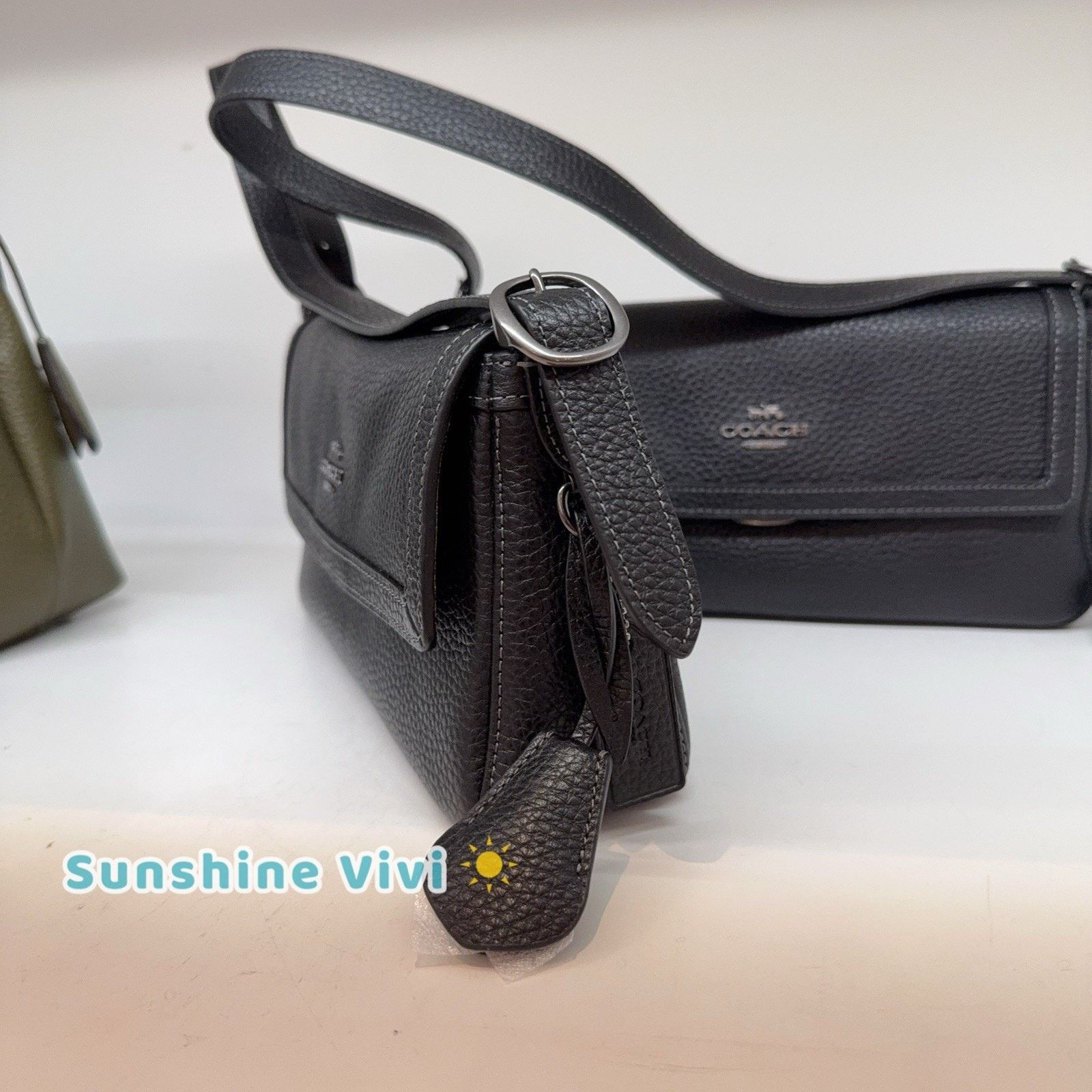 Coach NWT Coach Etta Small Flap Shoulder Bag Black CCV64 Leather Size ONE SIZE - 5 Thumbnail
