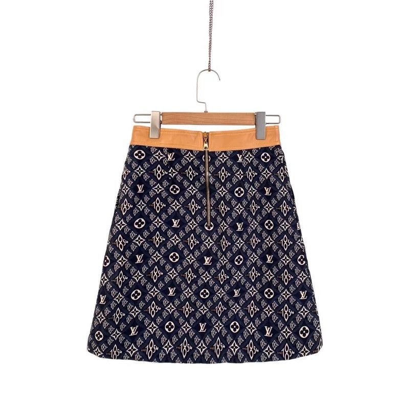 Louis Vuitton Louis Vuitton Cotton print full print skirt Size 33" - 2 Thumbnail