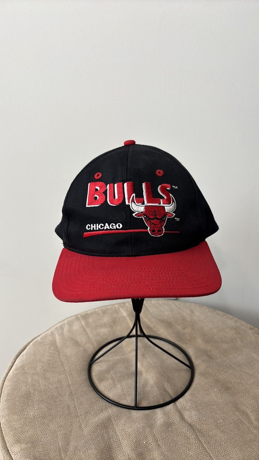NBA × Vintage Vintage Twins Chicago Bulls Hat Size ONE SIZE - 1 Thumbnail