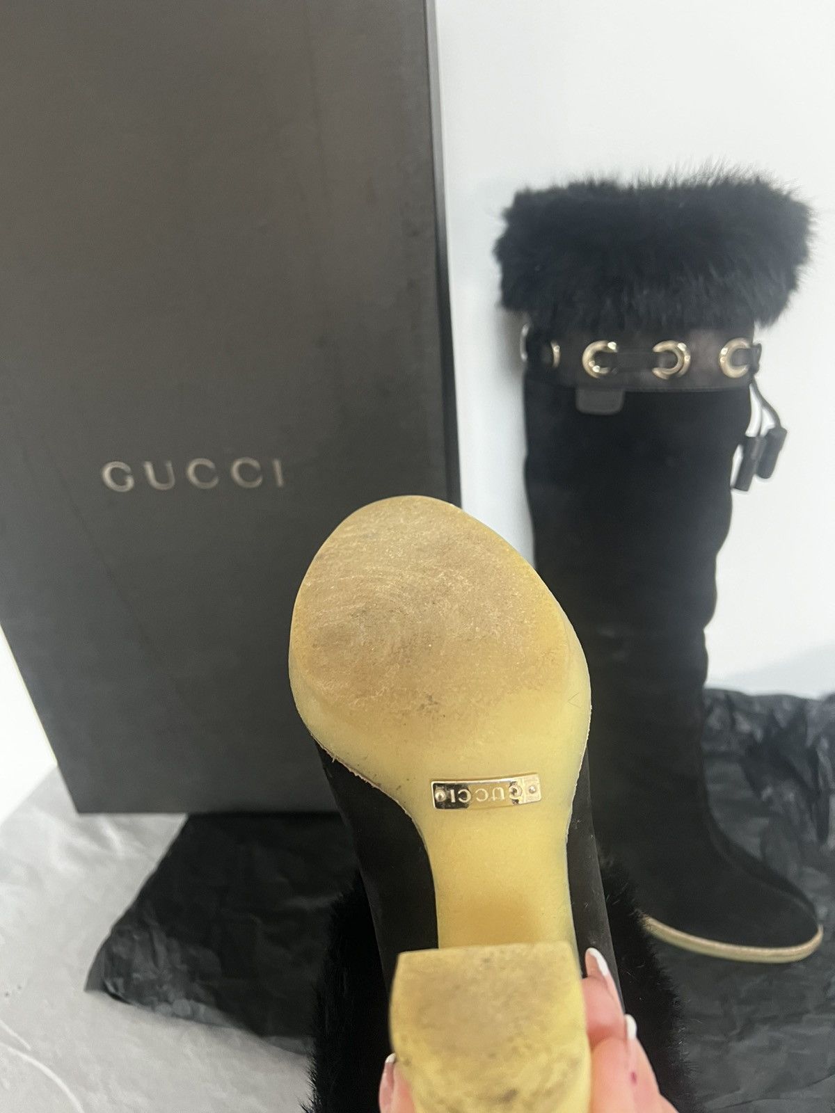 Gucci Gucci black leather boots 36 fur Size US 6 / IT 36 - 2 Thumbnail