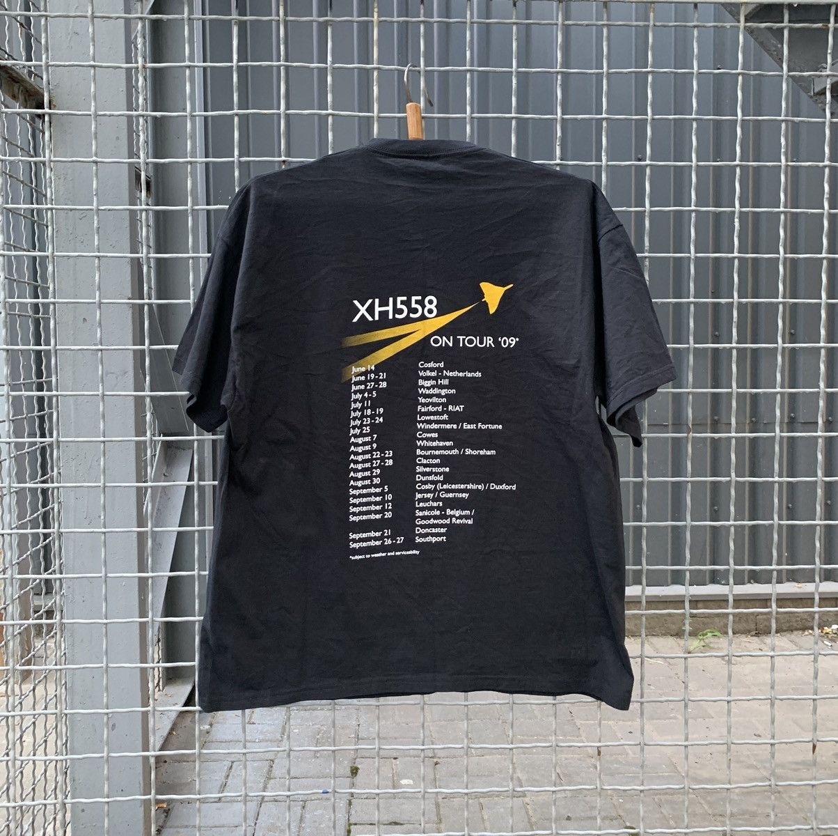 Vintage Vintage XH558 On Tour Shirt F 16 Air Force USA Size US XL / EU 56 / 4 - 2 Thumbnail