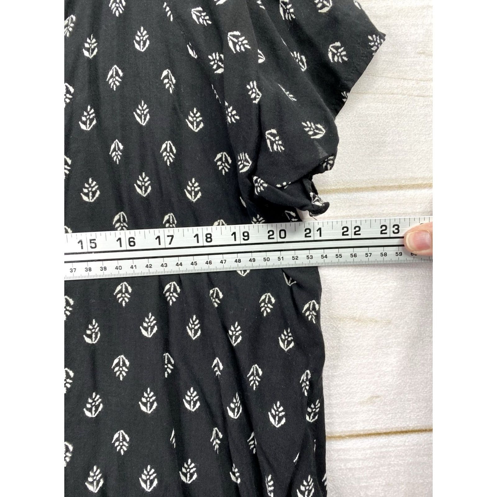 Old Navy Old Navy Floral Peasant Blouse Top Womens XL Black V-Neck Rayon Boho Shirt Size XL / US 12-14 / IT 48-50 - 7 Thumbnail