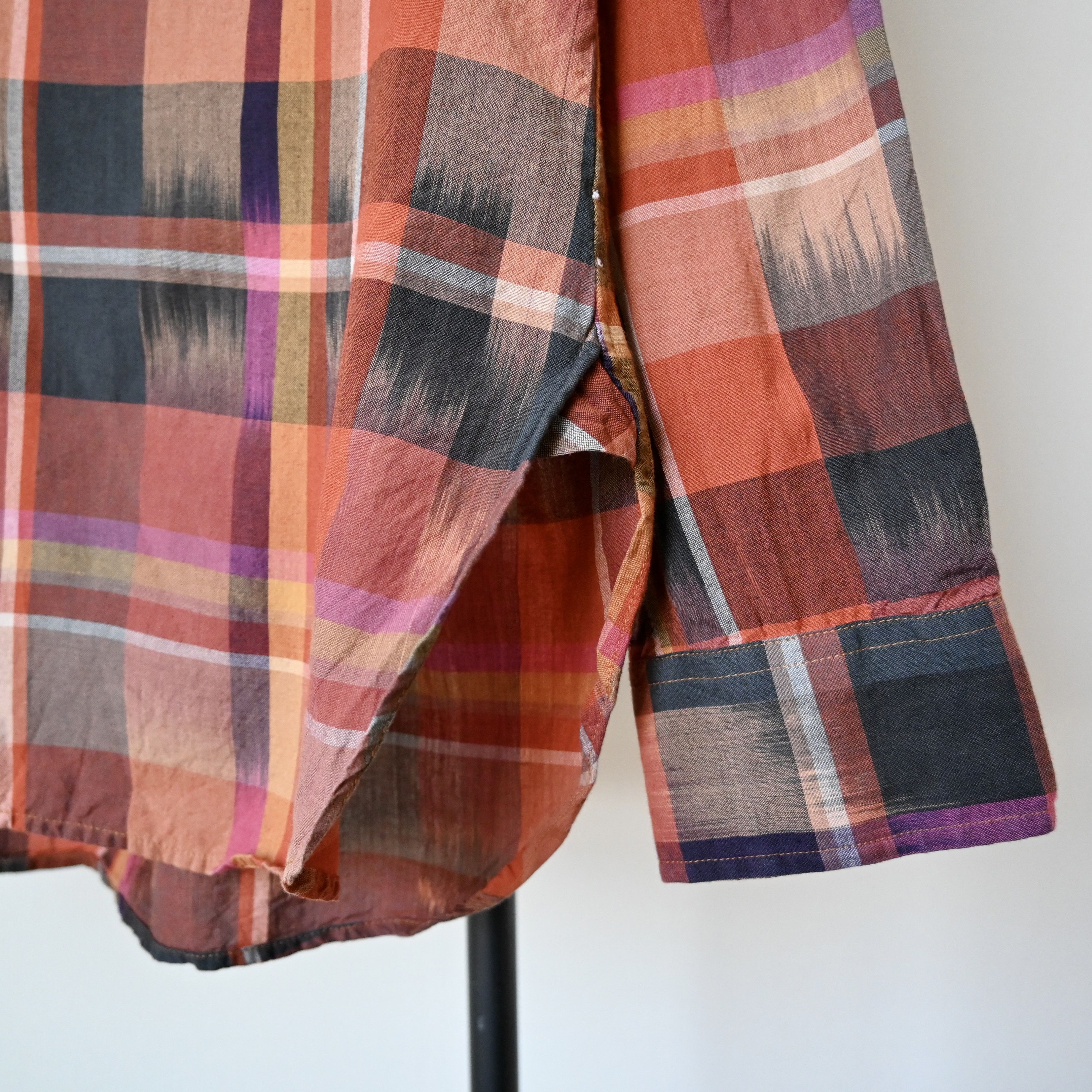 Engineered Garments MINT, Engineered Garments "19th Century Shirt" ikat plaid Size US M / EU 48-50 / 2 - 12 Thumbnail