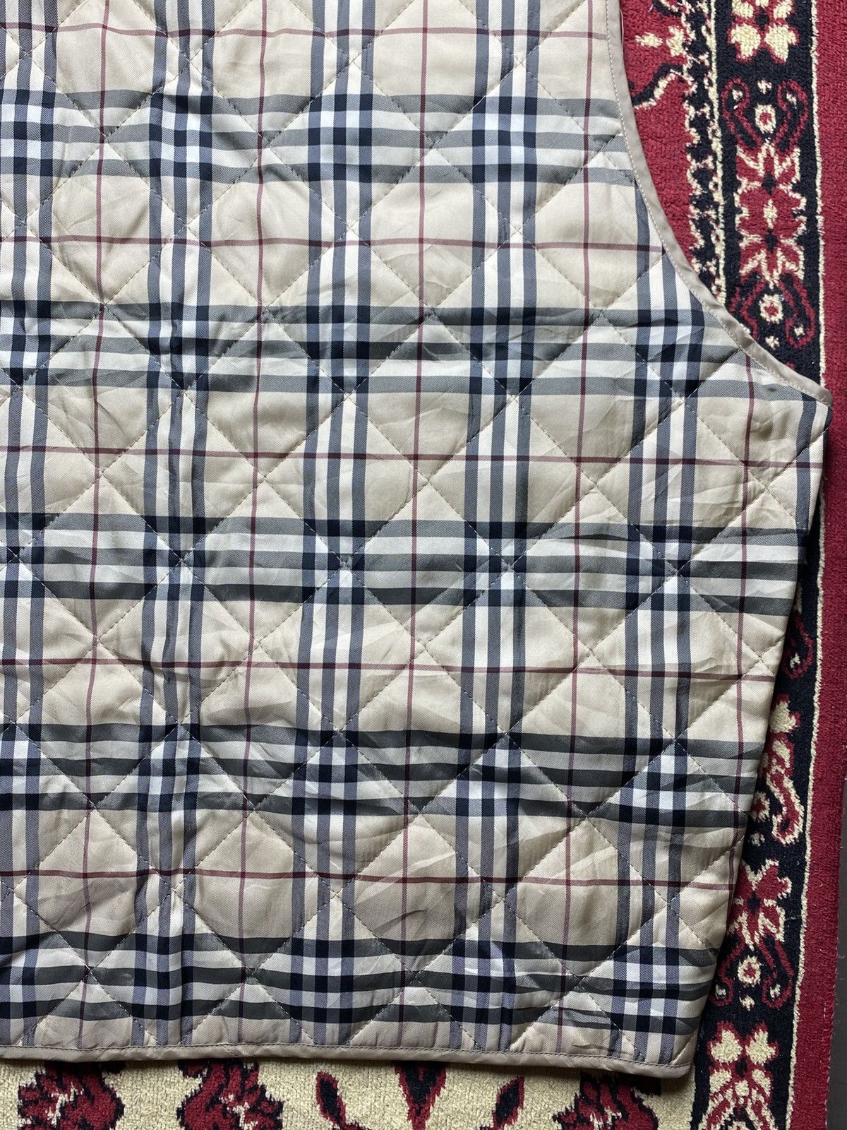 Burberry Burberry - Vintage Nova Plaid Vest Size US M / EU 48-50 / 2 - 9 Thumbnail