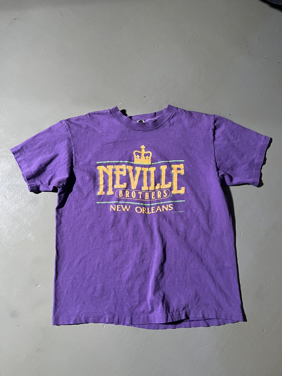 Other 1989 Neville Brothers Mardi Gras t-shirt Size US L / EU 52-54 / 3 - 1 Thumbnail