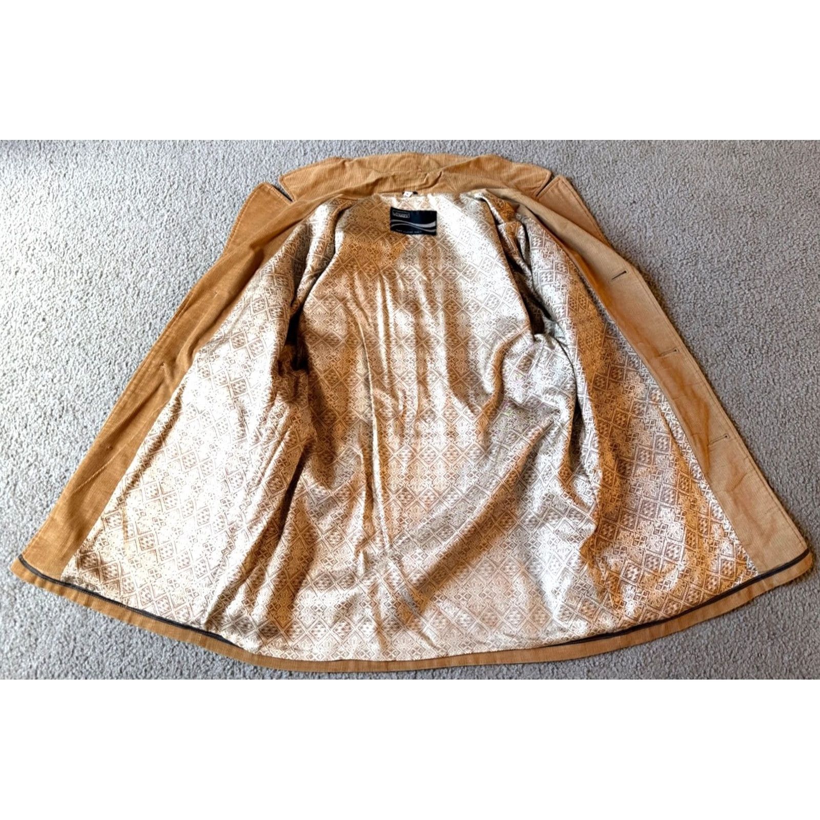 Vintage VINTAGE Montgomery Ward Belted Corduroy Jacket Men Medium Tan Size US M / EU 48-50 / 2 - 6 Thumbnail