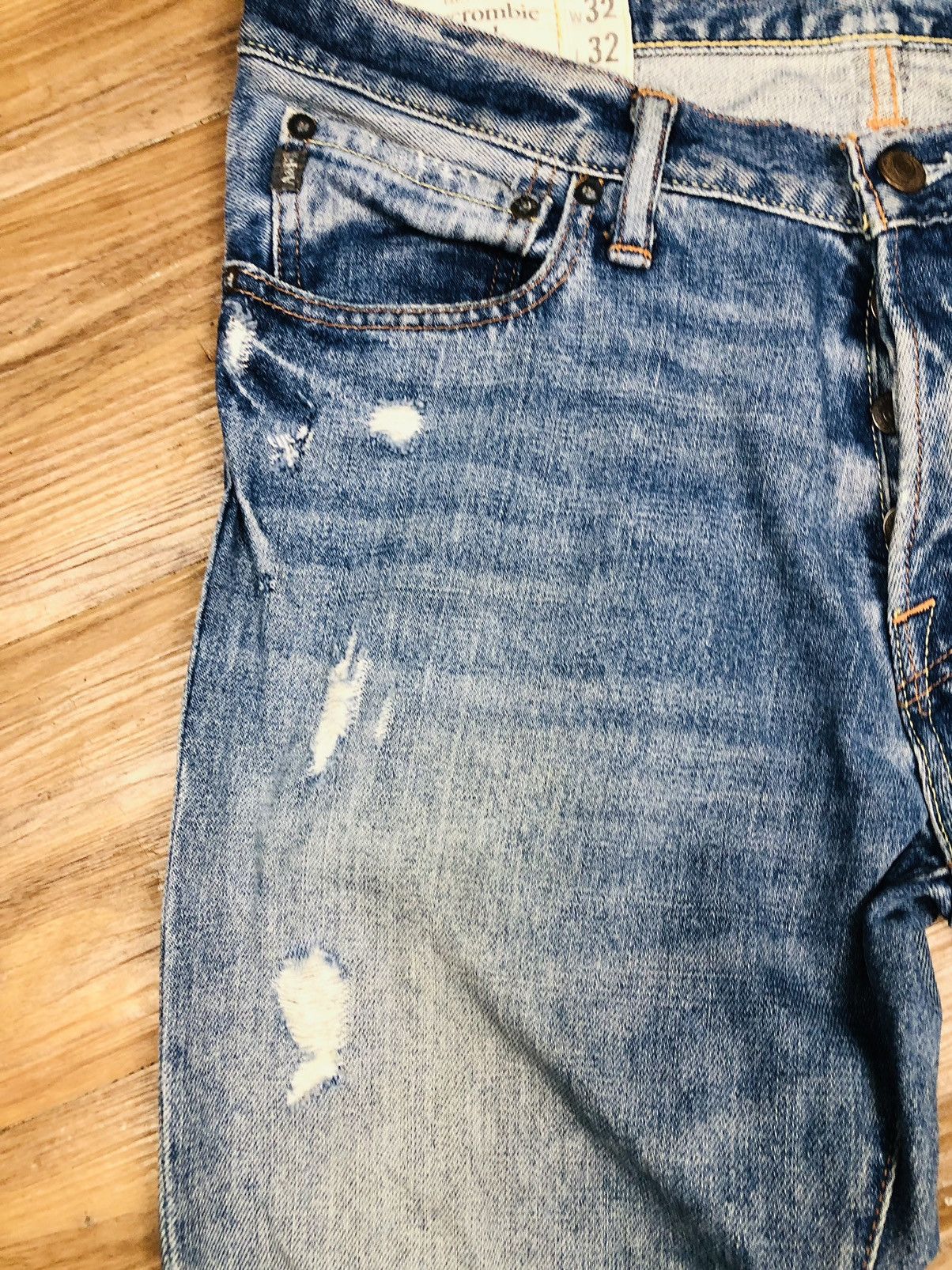 Abercrombie & Fitch Abercrombie & Fitch Distressed Jeans (33) Size US 34 / EU 50 - 5 Thumbnail