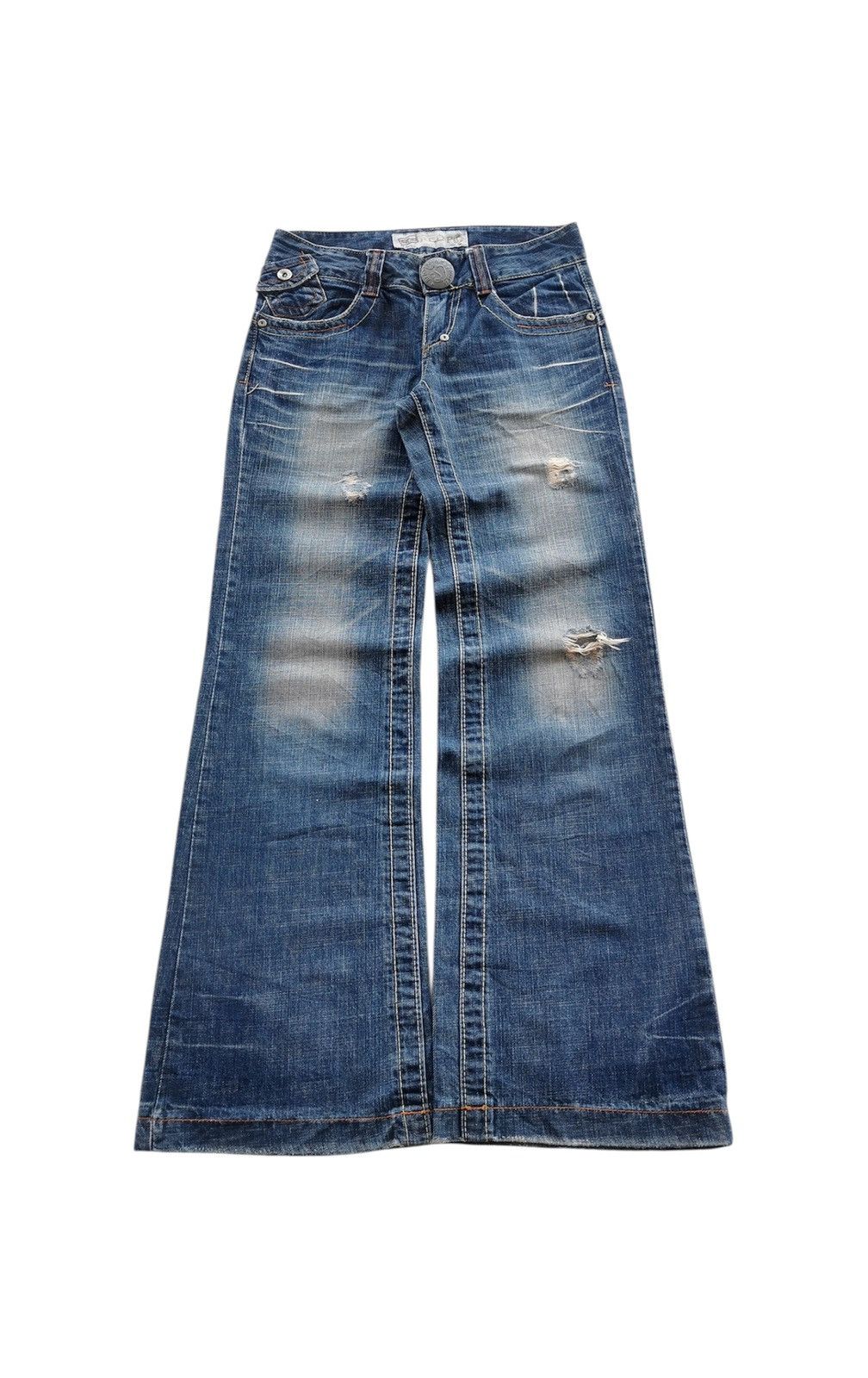 Japanese Brand Wide Flare Red Pepper Chessy Denim Jeans Size US 28 / EU 44 - 2 Thumbnail
