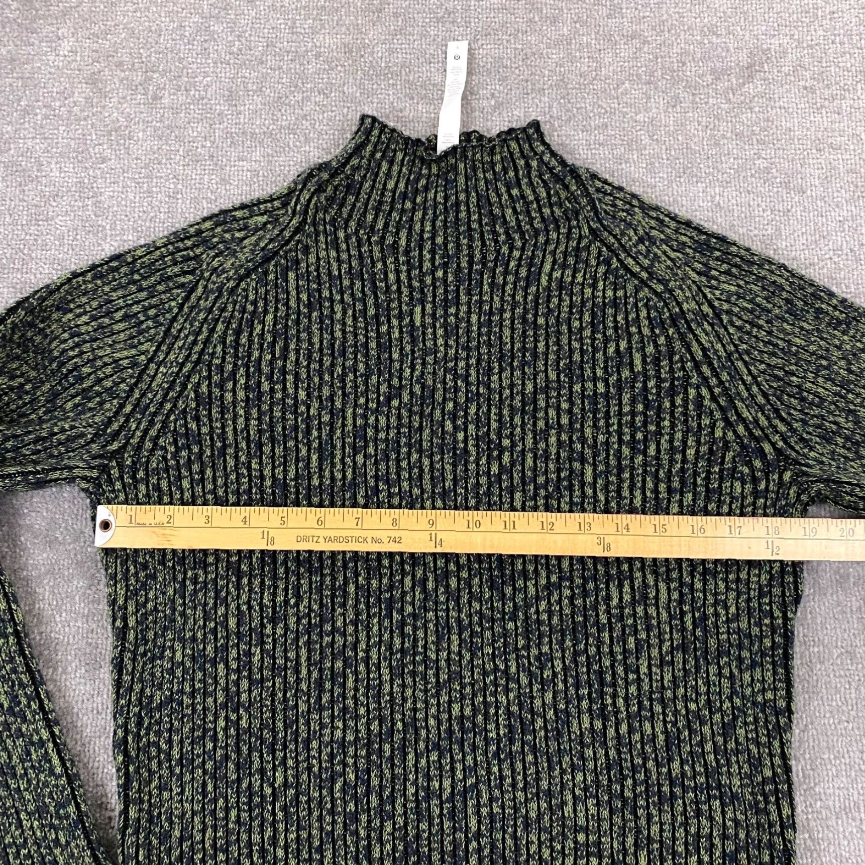 Lululemon VINTAGE Lululemon Sweater Women's 8 Knit Heavyweight Mock Neck Pullover Green Fall Winter Casual, Workwear Size M / US 6-8 / IT 42-44 - 7 Thumbnail