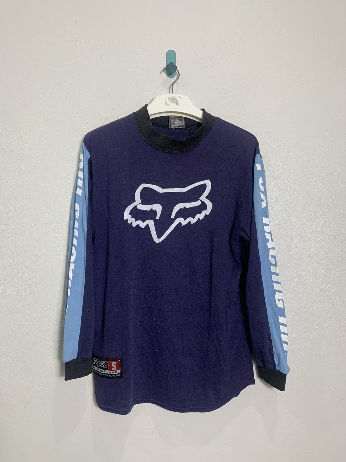 Vintage Vintage FOX RACING Long Sleeve T-shirt Size US S / EU 44-46 / 1 - 1 Thumbnail