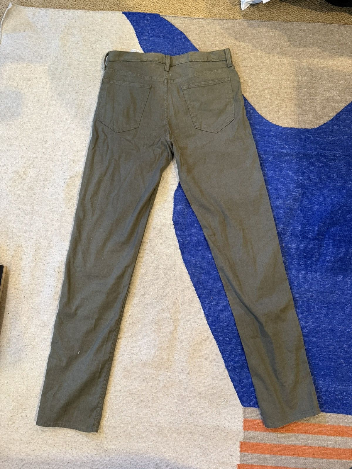 Banana Republic Banana Republic Olive Pant Size US 32 / EU 48 - 4 Thumbnail