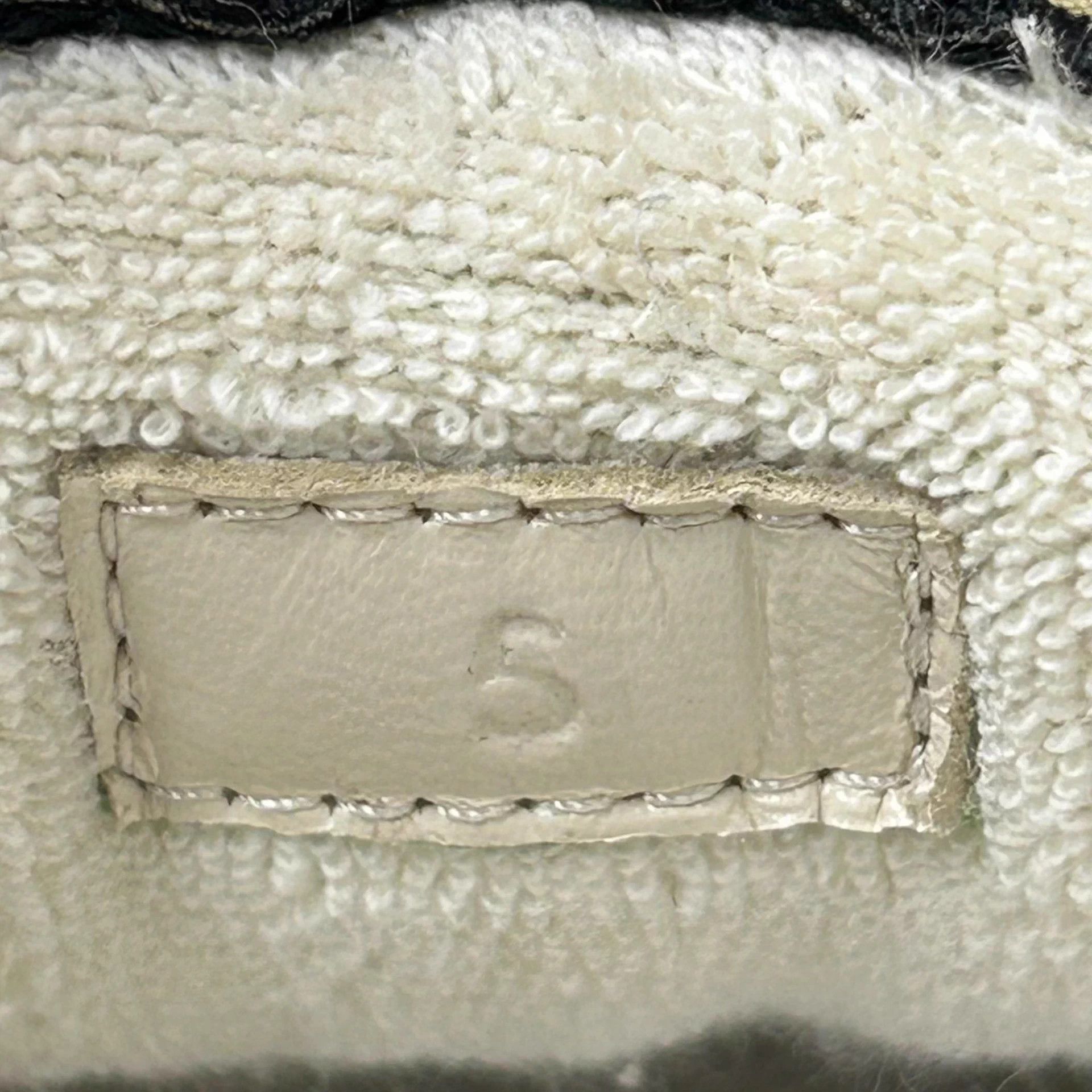 Gucci Gucci Rhyton White Sneakers 39 Size US 8 / IT 38 - 7 Thumbnail