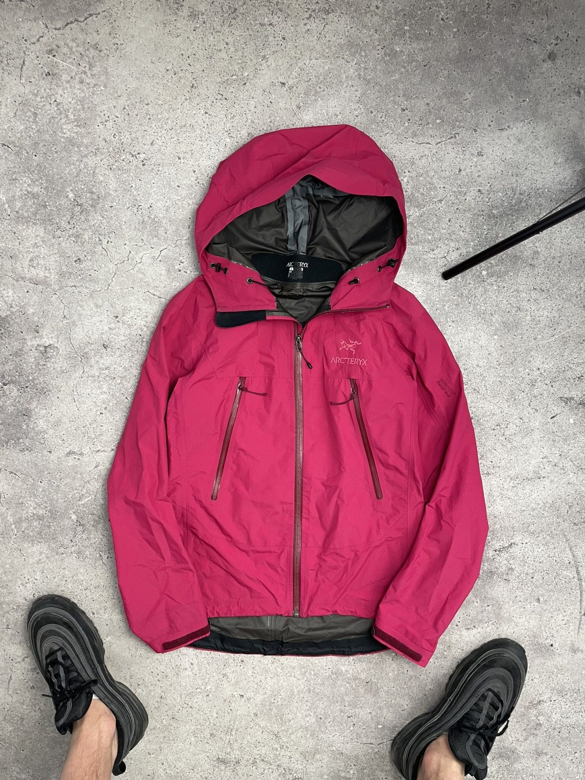 Arc'teryx × Goretex × Outdoor Life Arcteryx Beta SV Gore-tex