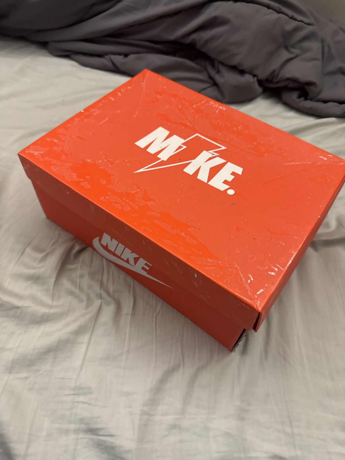 Gatorade × Jordan Brand × Nike Jordan 1 Gatorade size 9.5us men’s Size US 9.5 / EU 42-43 - 8 Thumbnail