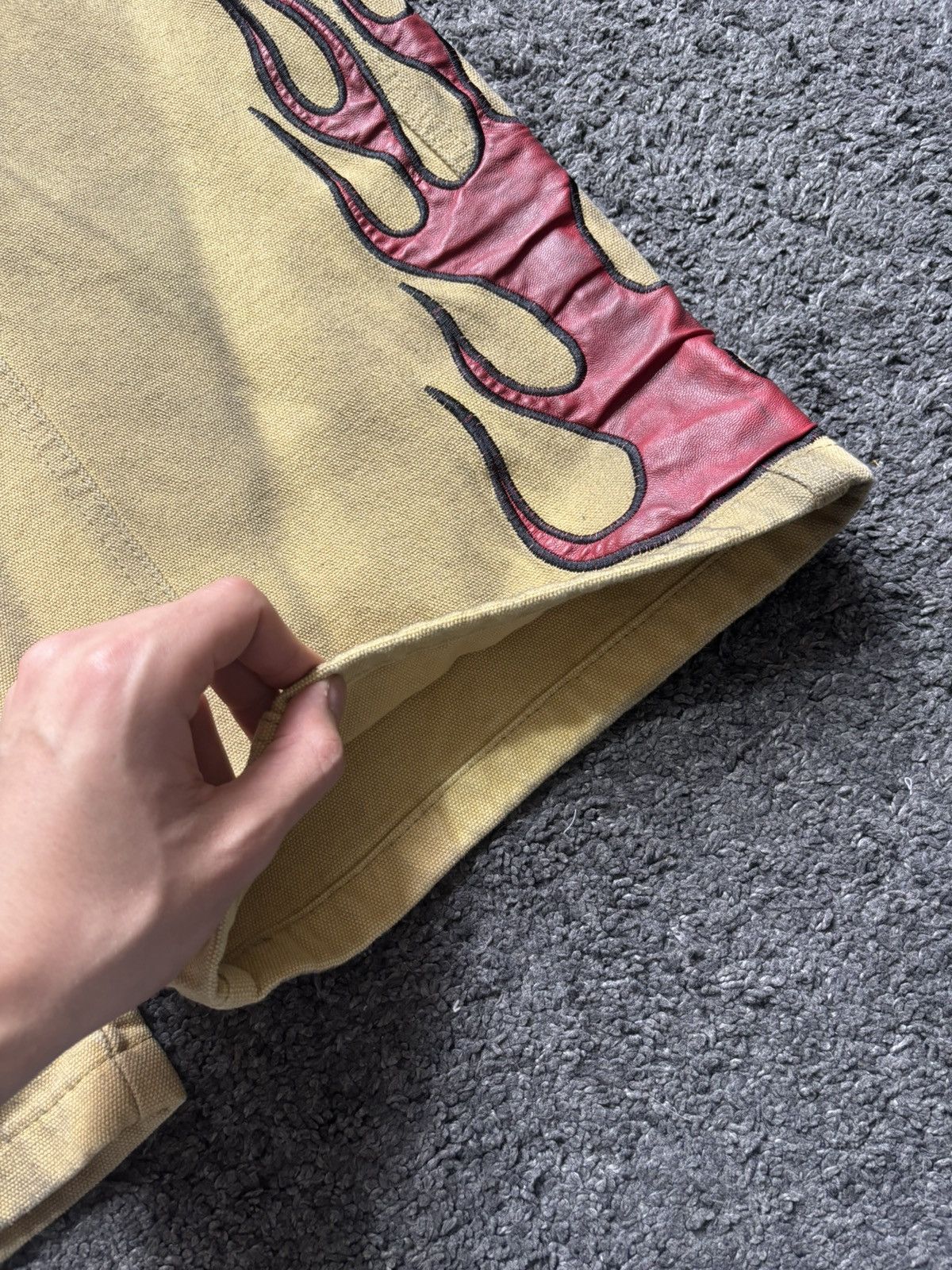 Vintage Vintage wide leg rare flames red yellow baggy cargo jeans Size US 34 / EU 50 - 12 Thumbnail