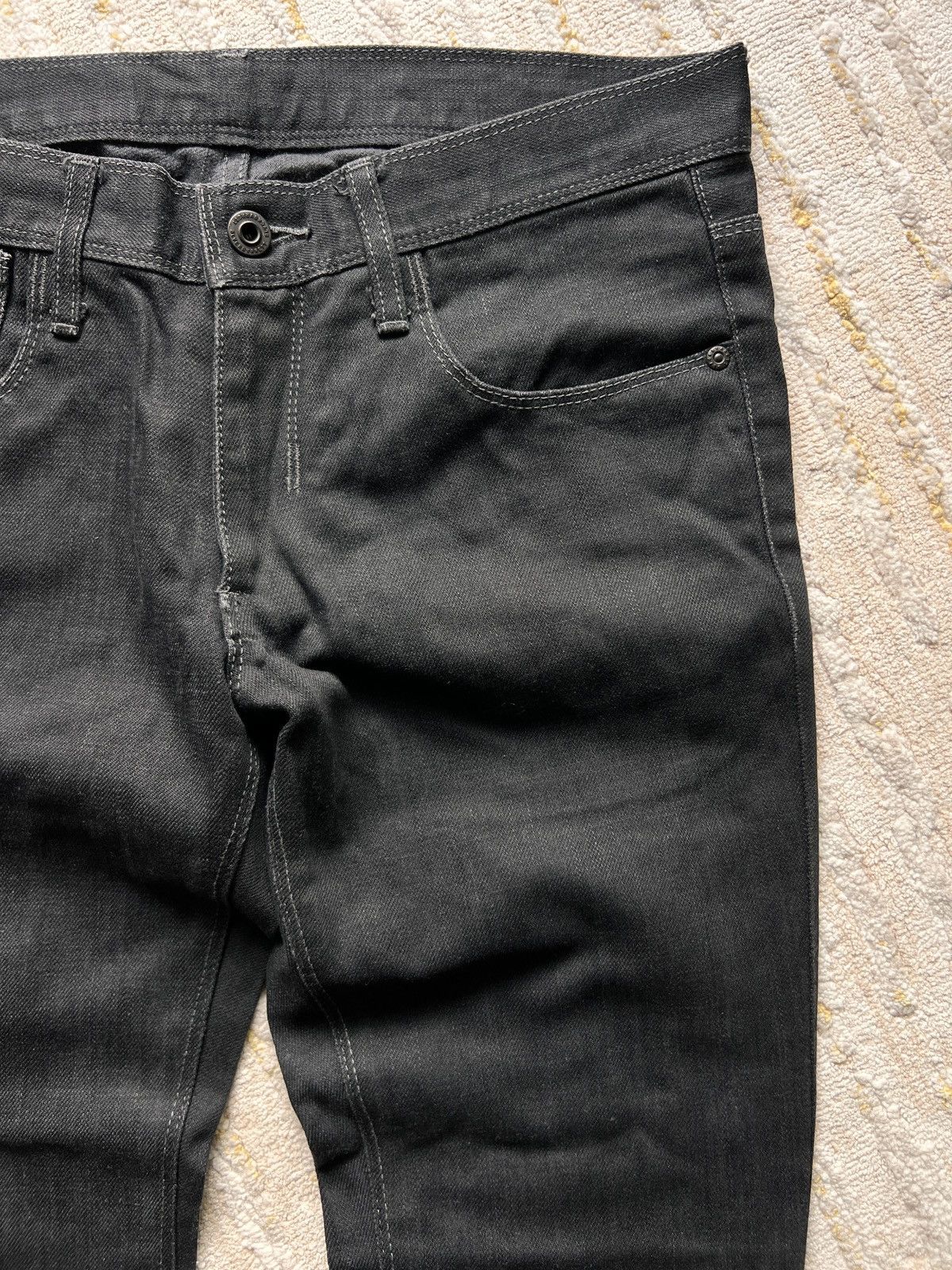 Black Barrett × Neil Barrett Black Barret Waxed Slim Tappered Denim Jeans Size US 31 - 4 Thumbnail