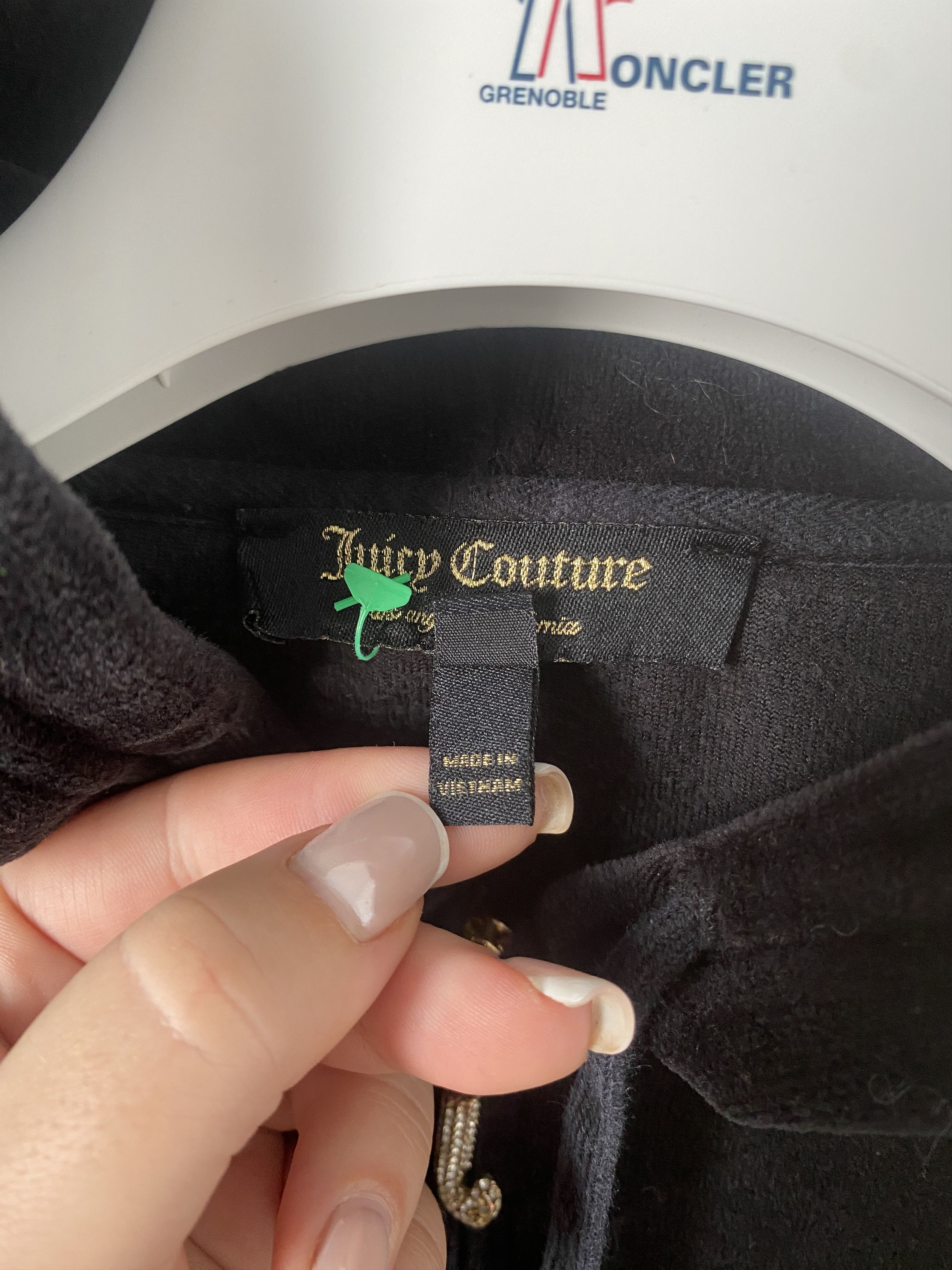 Juicy Couture Juicy Couture velver velour zip-up hoodie y2k 00s Size L / US 10 / IT 46 - 4 Thumbnail