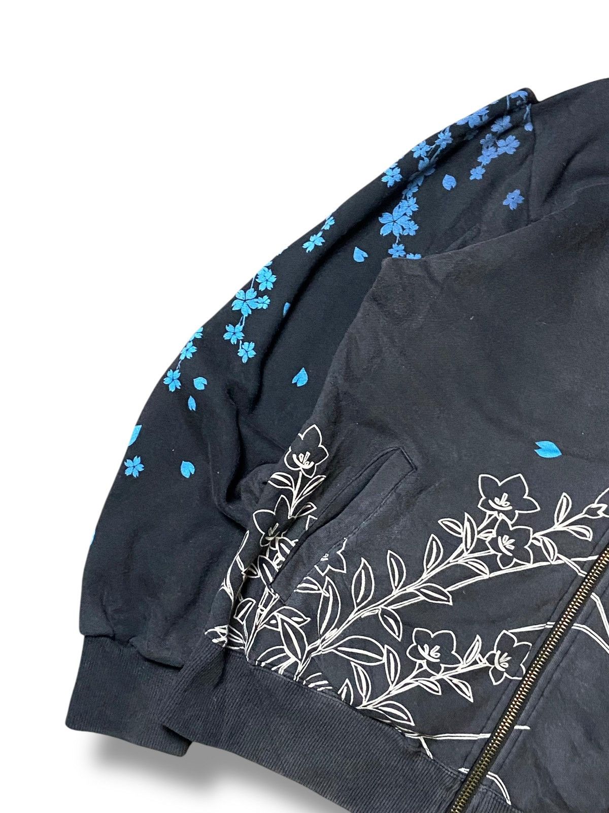 Japanese Brand × Seditionaries × Vintage Vintage Oriental Brand Sukajan Hoodies (129) Size US L / EU 52-54 / 3 - 8 Thumbnail