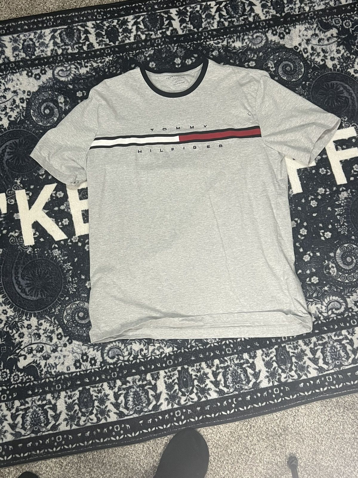 Tommy Hilfiger Vintage Tommy Hilfiger Tee Size US XXL / EU 58 / 5 - 1 Thumbnail