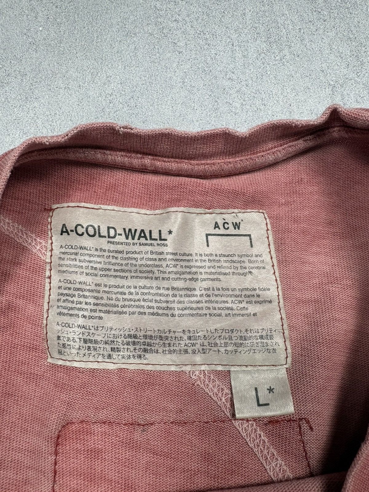 A-COLD-WALL* A-Cold-Wall Distressed T-Shirt Washed Red Asymmetric Seam Size US L / EU 52-54 / 3 - 13 Thumbnail