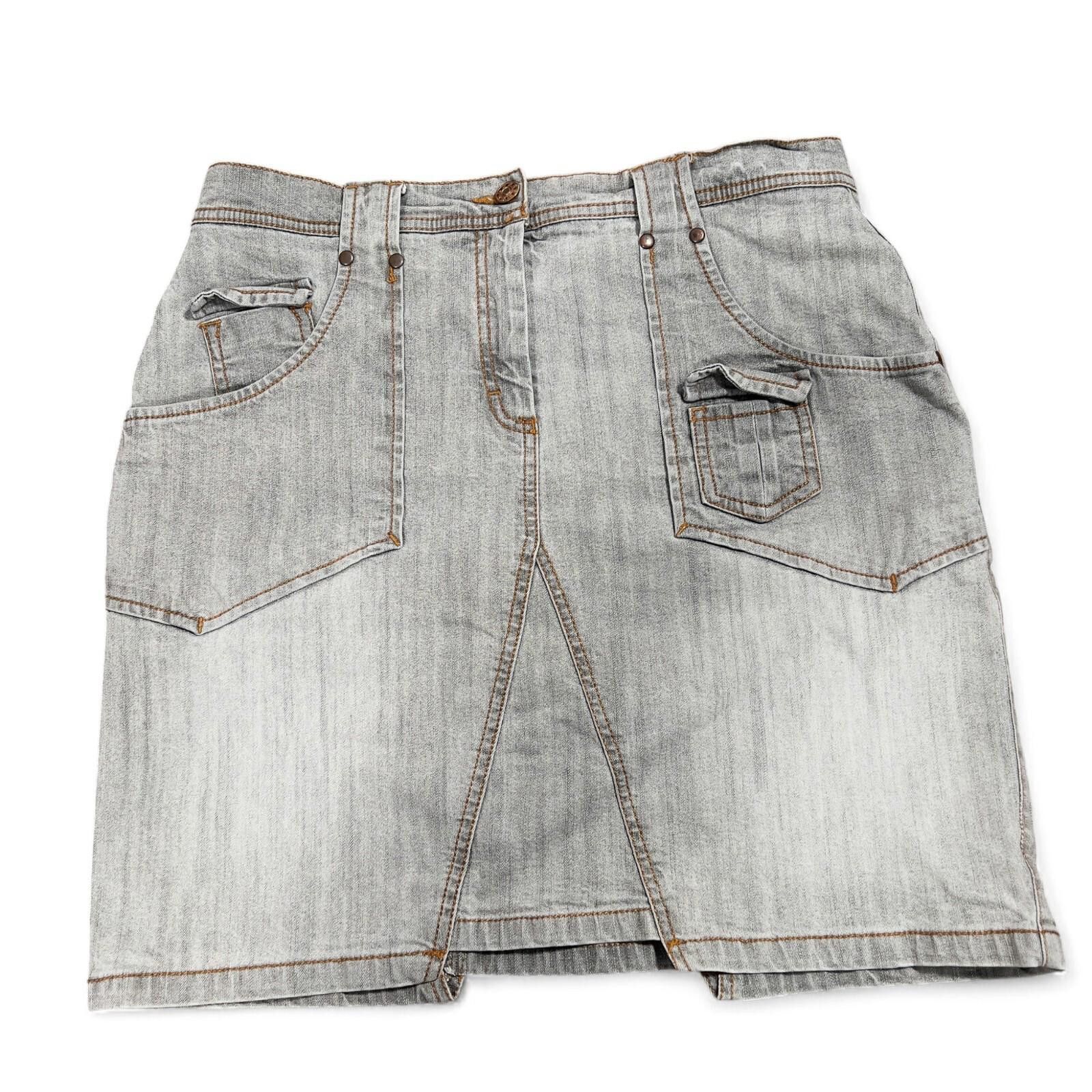 The Unbranded Brand Vintage Y2K Light Grey Denim Cargo Midi Skirt Size M Size 28" / US 6 / IT 42 - 1 Thumbnail