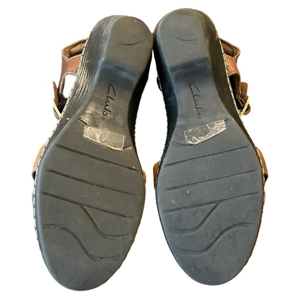 Clarks Clarks Wendy Closed Toe Comfy Strappy Boho Leather Sandals 8 Size US 8 / IT 38 - 7 Thumbnail