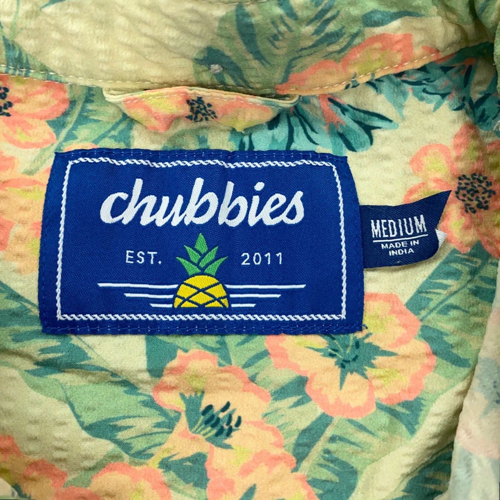 Chubbies Chubbies Hawaiian Shirt Polo Mens M Floral Beach 90s? (No, avoid 90s) Multicolor Short Sleeve Button-Down Seersucker Nylon Spandex Size US M / EU 48-50 / 2 - 4 Thumbnail