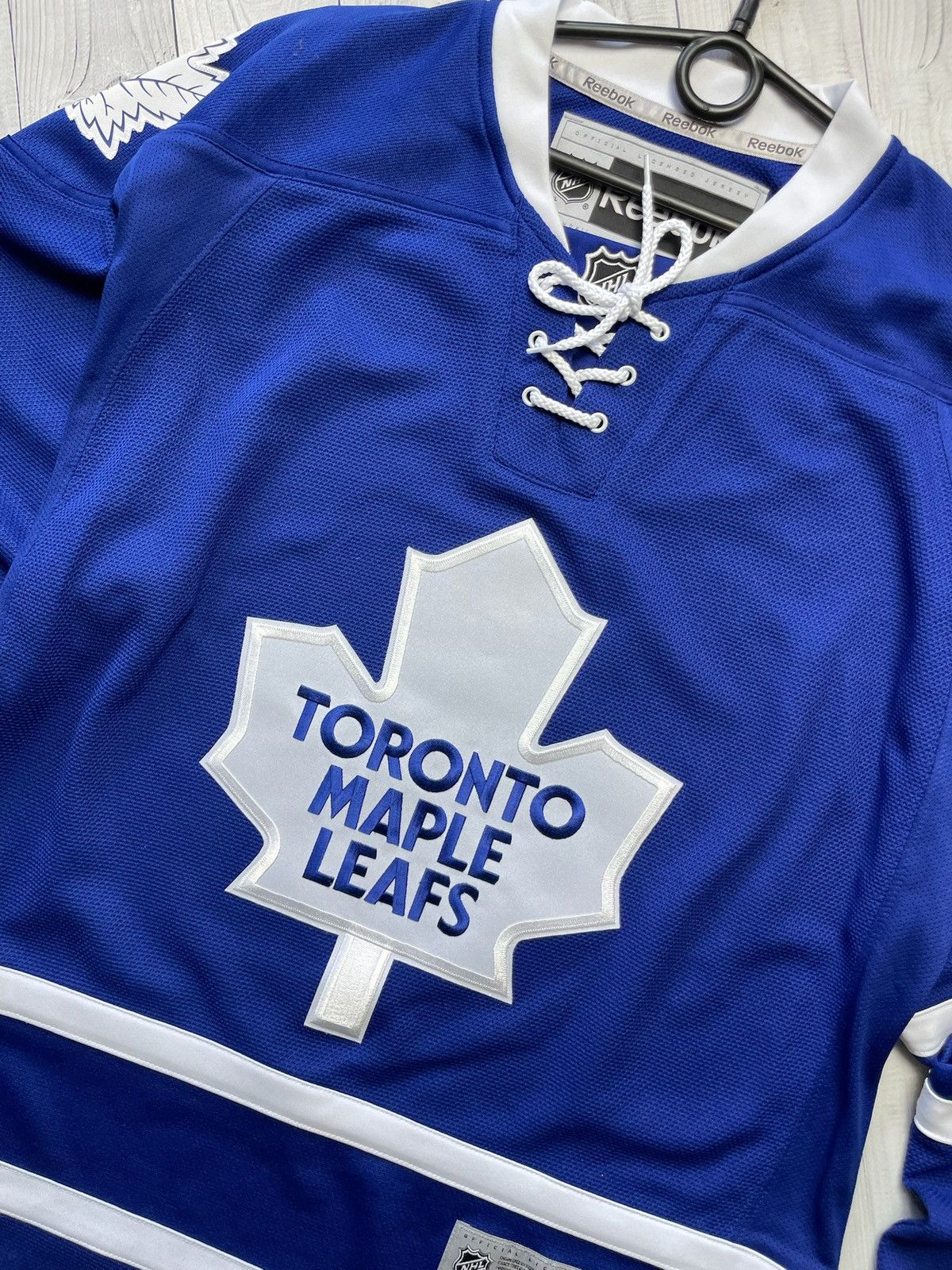 NFL × Vintage Vintage Toronto Maple Leafs hockey jersey size S Reebok NHL Size US S / EU 44-46 / 1 - 2 Thumbnail