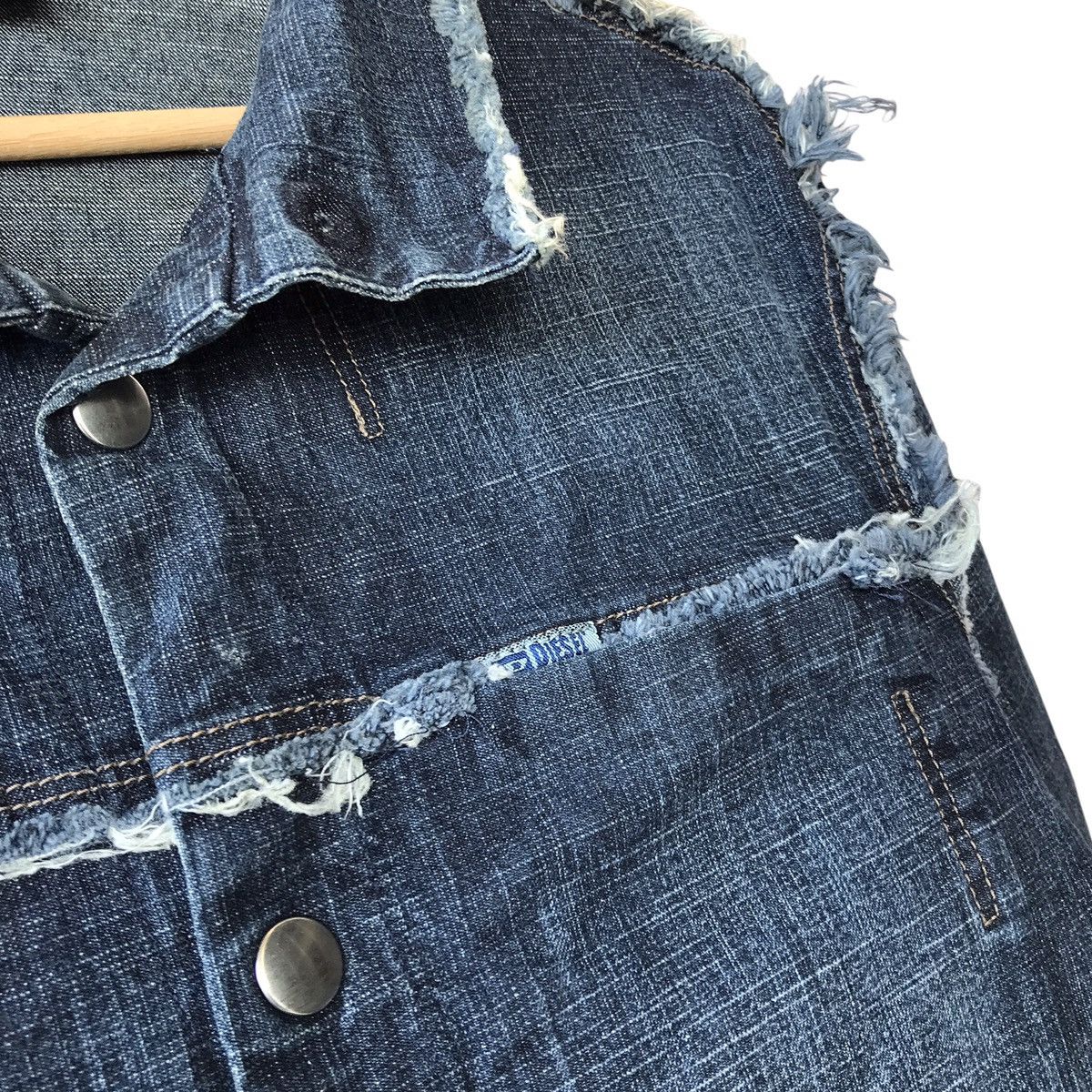 Diesel × Vintage Diesel Y2K Distressed Processed Stretchable Denim Jacket Size US M / EU 48-50 / 2 - 6 Thumbnail