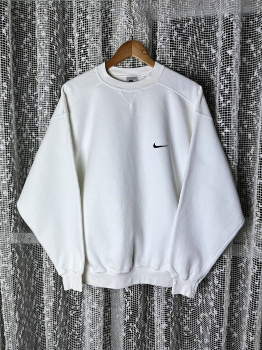 Nike Nike Vintage Oversized White Sweatshirt Boxy Fit Mini Logo