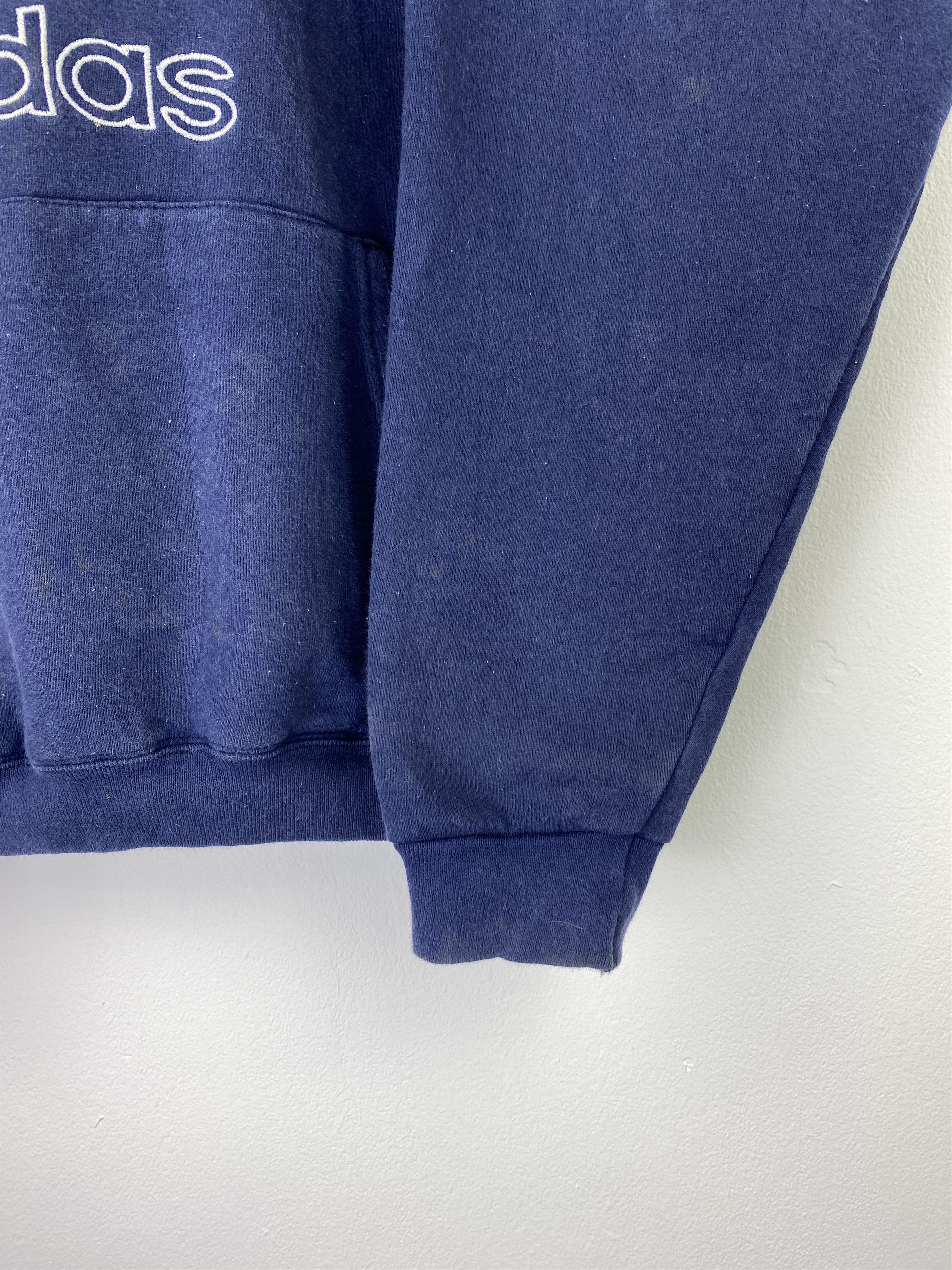 Adidas Vintage 90s Adidas Central Logo Pullover Hoodie SH0508 Size US L / EU 52-54 / 3 - 9 Thumbnail