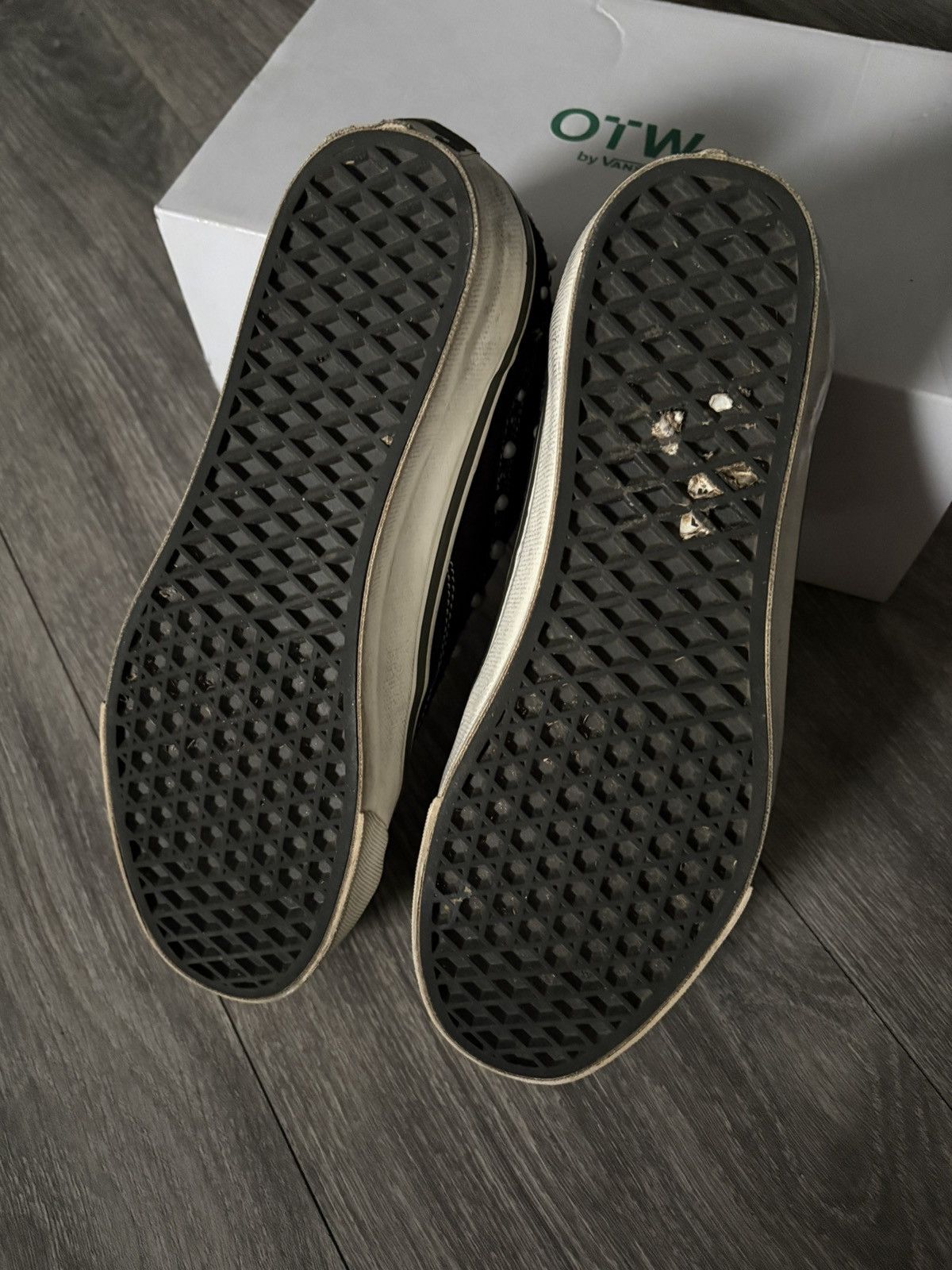 Vans Vans Otw black pearlized sneakers Size US 8.5 / EU 41-42 - 6 Thumbnail