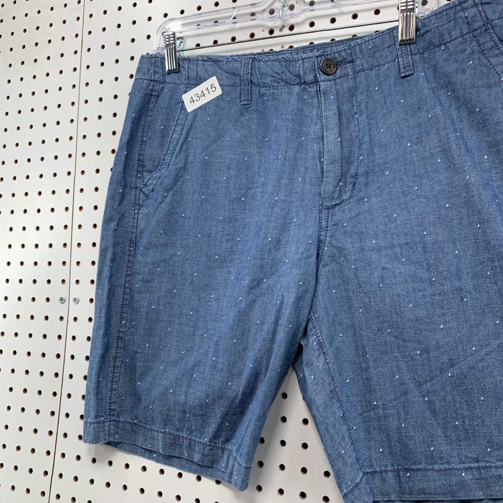 Vintage Aéropostale Chino Shorts Men 34 Classic Casual Flat Front Blue 9in Inseam NWT Mens Size US 34 / EU 50 - 2 Thumbnail