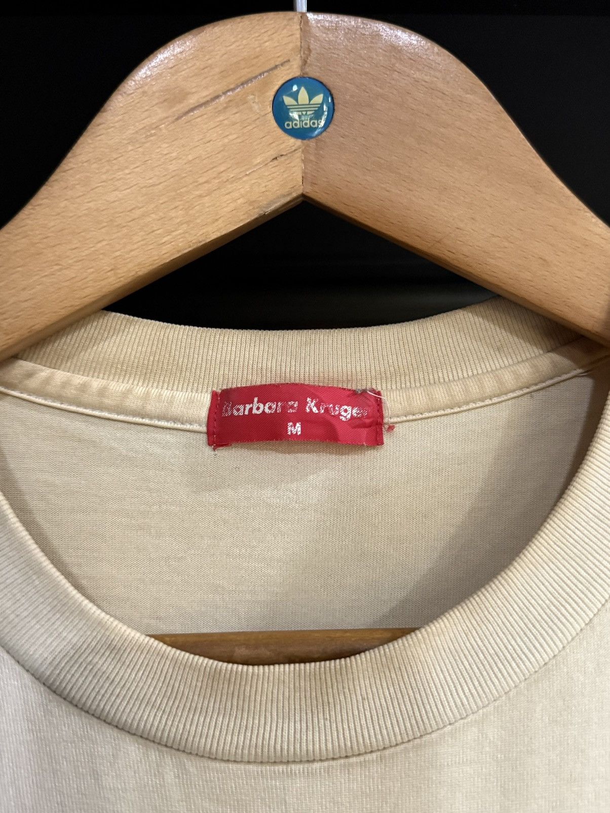 Barbara Kruger Vintage Barbara Kruger Remote Control Faded Cream Tee Size US M / EU 48-50 / 2 - 5 Thumbnail