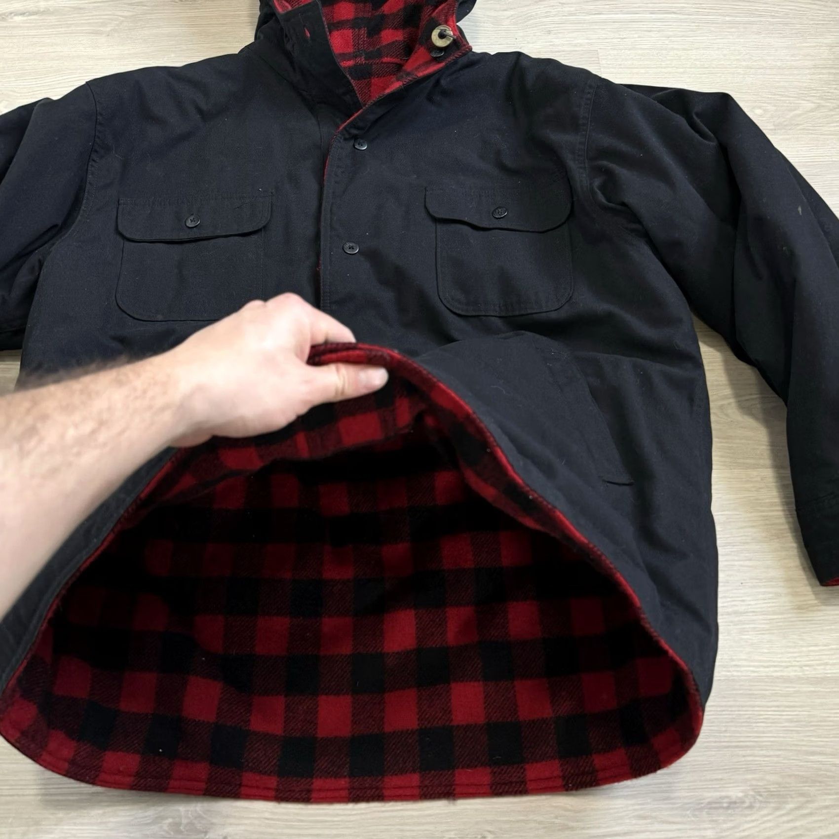 Vintage VINTAGE Woolrich Parka Jacket Reversible Plaid Wool Red Black Size L Men Size US L / EU 52-54 / 3 - 4 Thumbnail