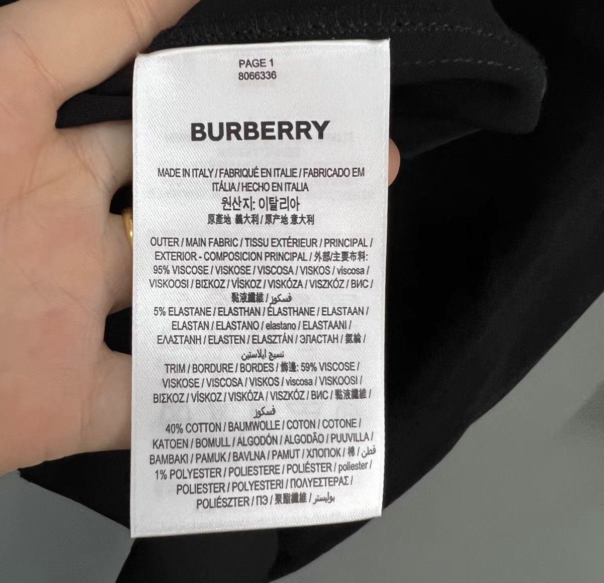 Burberry Burberry Black V-neck Dress J41 Size XS / US 0-2 / IT 36-38 - 3 Thumbnail
